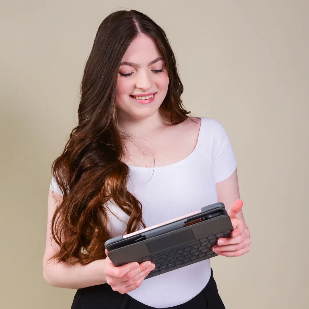 Kleiner Einblick in mein Fotoshooting für unsere neue Webseite von CourageousHeart ✨️
#fotoshooting #websitelaunch #webseite #foto #fotoshoot #erlangen #courageousheart