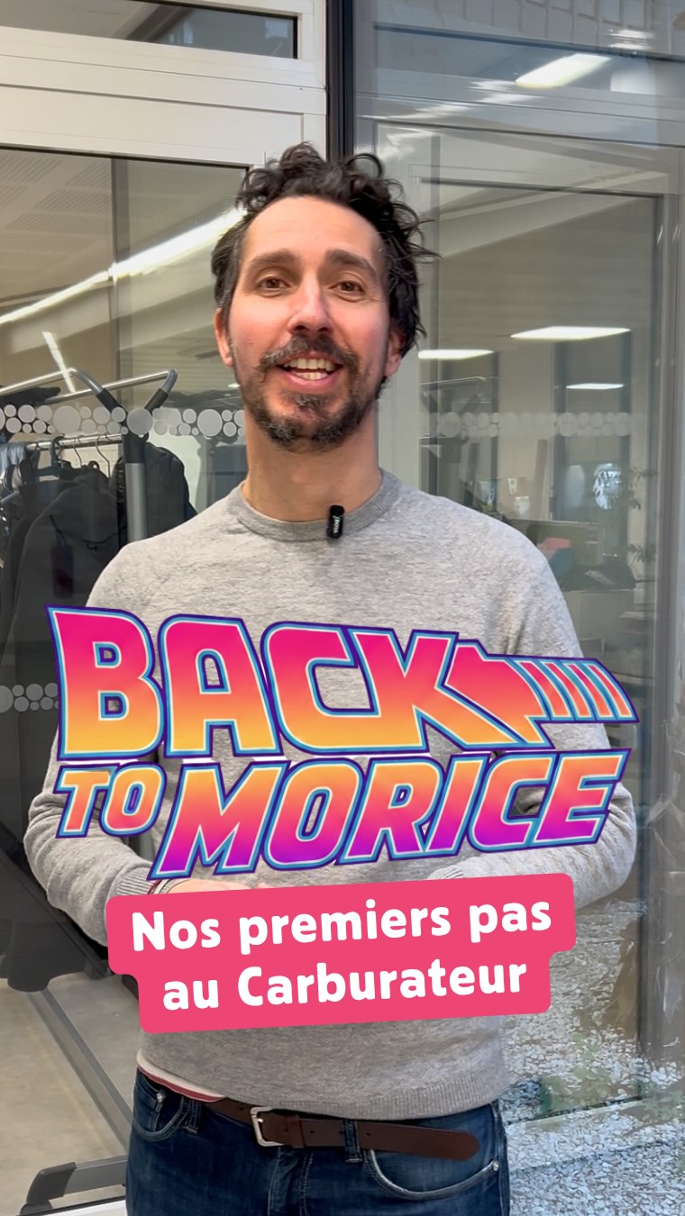 ⚡️ BACK TO MORICE — Nos premiers pas au Carburateur ⚡️
On continue notre voyage dans le temps… ⏳
Retour là où tout a vraiment commencé : @le_carburateur, dans le 15e arrondissement de Marseille.
Un tout petit local, beaucoup d’idées, un peu de débrouille… et surtout l’envie de créer quelque chose qui nous ressemble.
À l’époque, on ne se doutait pas que ce lieu allait autant compter pour nous.
Et pourtant, il y a encore une trace de notre passage : un autocollant Morice resté là, comme un souvenir figé dans le temps 👀
8 ans plus tard… on est toujours là.
Toujours dans ces bureaux, toujours en train de faire grandir Morice.
Et si tout ça est possible aujourd’hui, c’est aussi grâce à Muriel, qui a cru en nous dès le début 🤍
Comme quoi, tout peut commencer dans un petit local… et durer bien plus longtemps que prévu 😉
#BackToMorice #MoriceDesserts #MadeInMarseille #backstages