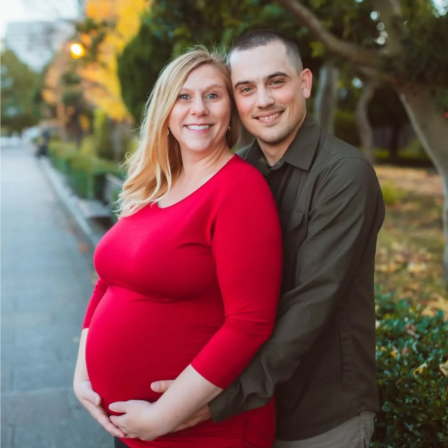 I am working on sharing all the things from this Fall! Aren't these two just beautiful! Capturing their love and the love they have for their littlest coming soon was so sweet!
#yokosukaphotographer #yokosukajapanphotographer #yokosukabase #yokosukamaternityphotographer #maternitysession