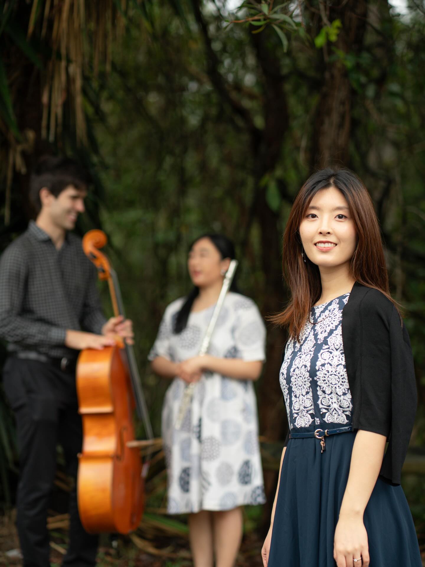 🎹Meet our wonderful pianist @do.re.mia_piano who will be performing in our upcoming concert this Saturday~ She’ll also be premiering a new piano piece composed by her husband David Kwong!
Mia holds a Master of Music (Distinction) from the Queensland Conservatorium under Oleg Stepanov, and a Bachelor of Music from the Australian National University, graduating with the Prize for the Top Graduating Music Student under Wendy Lorenz. During her studies, she received numerous awards including First Prize at the Whitworth Roach Classical Competition, the ACT Young Virtuoso Award, and the Griffith Award for Academic Excellence.
Mia has enjoyed performing in various settings, including as a concerto soloist in Canberra Symphony Orchestra’s ANU side-by-side project. Recent engagements include collaborations with the Southern Cross Soloists, Queensland Ballet, and members of the QSO and Opera Queensland. Chamber music is particularly close to her heart – she cherishes the intimate connection it creates between individuals. Mia is currently a faculty accompanist at the University of Queensland.
Outside of classical piano, Mia enjoys being on the music team at her church, exploring food spots with her friends, and travelling.
Come see Mia perform at our upcoming recital this Saturday 28th of Mar at 2pm!
Tales of Tonality: a flute, cello & piano recital by the Waterlily Musicians
📆Saturday 28th of March, 2pm
📍4MBS Performance Studio, 384 Old Cleveland Rd Coorparoo QLD 4151
🎟️link in bio or trybooking.com/DJPHU
📸@minim.pictures
#brisbanemusic #brisbaneclassicalmusic #brisbanepianist #brisbanelivemusic #brisbaneconcert