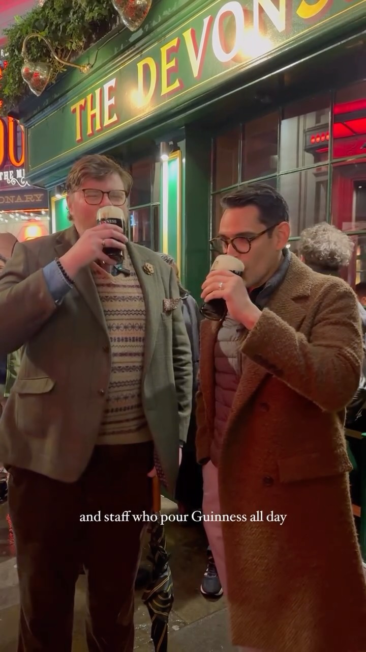 By the time we arrived at @devonshiresoho, the place was absolutely buzzing.
This Soho favourite has built a reputation for serving one of the best pints of Guinness in London, and it certainly lives up to the hype. 🍻
🇬🇧
It was the perfect pint to finish the day. We have a winner! 🏆
#Guinness #StPatricksDay #SohoLondon #pints #pubs