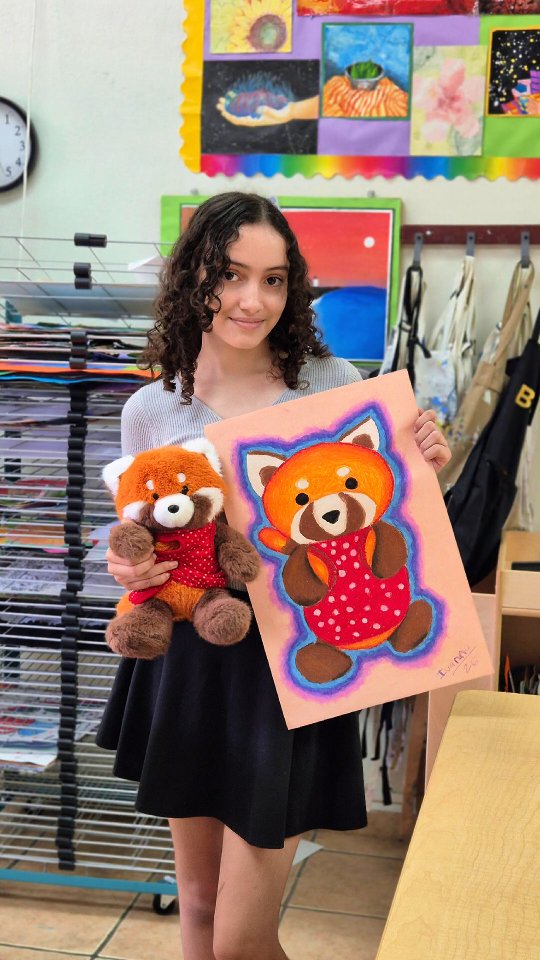 Bringing childhood friends back to life! Grade 7 students painted their stuffed animals into colorful, happy portraits full of creativity and memories. 🎨
#MemoryInColors #CreativeFun #DiscoverySchoolTegucigalpa