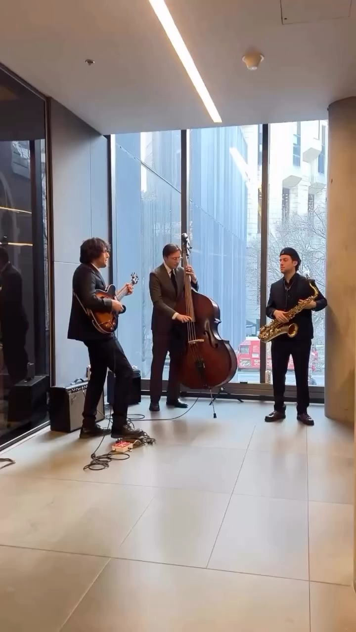 🎥 Welcome to Stouffville Story: A Local Realtor’s Journal
캐나다 부동산 중개인 브이로그
03.23.26
March felt heavy for many.
Hopefully, things are starting to shift.
Keep sailing.
Thanks to
@monicamortgagebroker
@lisaleerealty
@rotmanschool
@ijerealestate
@acornercafe
Guiding confident real estate decisions through clarity and market insight.
Turning complexity into clarity. Clarity builds confident action.
Hoejin Wang | Hoejin Homes
RE/MAX All-Stars Realty Inc.
Stouffville & York Region REALTOR®
📱 | DM Hoejin
📞 | 416.892.3511
📧 | hoejinhomes@gmail.com
💻 | hoejinhomes.com
#stouffville
#stouffvillerealtor
#stouffvillerealestate
#yorkregionrealtor
#homebuyingguide