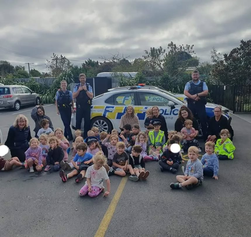 An exciting morning with our Local Selwyn Pirihimana (Police) visiting our tamariki this morning. A great opportunity for our children to learn about what they do, what they wear, the vehicles they drive and sounds they make, most importantly to become comfortable with being around them just in case they ever needed to approach them for help #selwynpolice