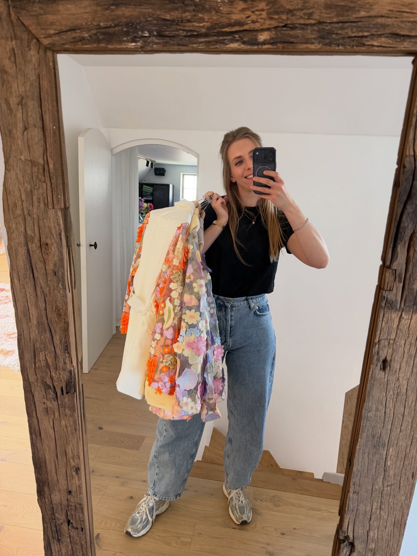 Some custom flower creations 🩷🌼🌸
#flowerblazer #kimonoblazer #maatwerk #feestkledij #maangoud