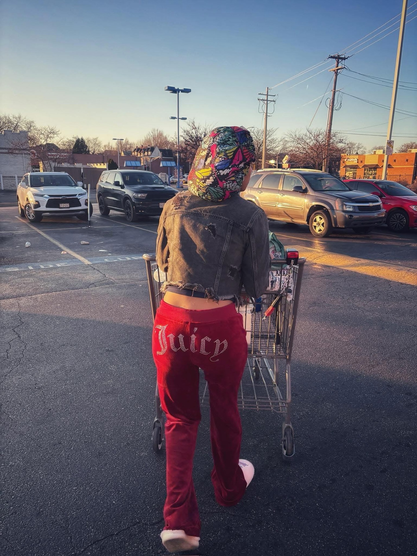 Not everyone knows what you know.
I didn’t know food pantries even existed until four years ago when I needed them!
Earlier in my life, I really could’ve used those resources. But before I started following the Lord, I had no idea what kind of help was out there.
So when my team sends resources to a woman in the s*x trade… it might not seem like a big deal.
But it absolutely is.
That resource can be the difference between whether she eats, or feeds her family, tonight or next week.
Because we don’t know what we don’t know.
And for many women, access starts with someone simply telling them what’s available.
👉 What resource changed your life that someone else might not know about?
#antitrafficking #outreach #digitaloutreach #victimadvocacy