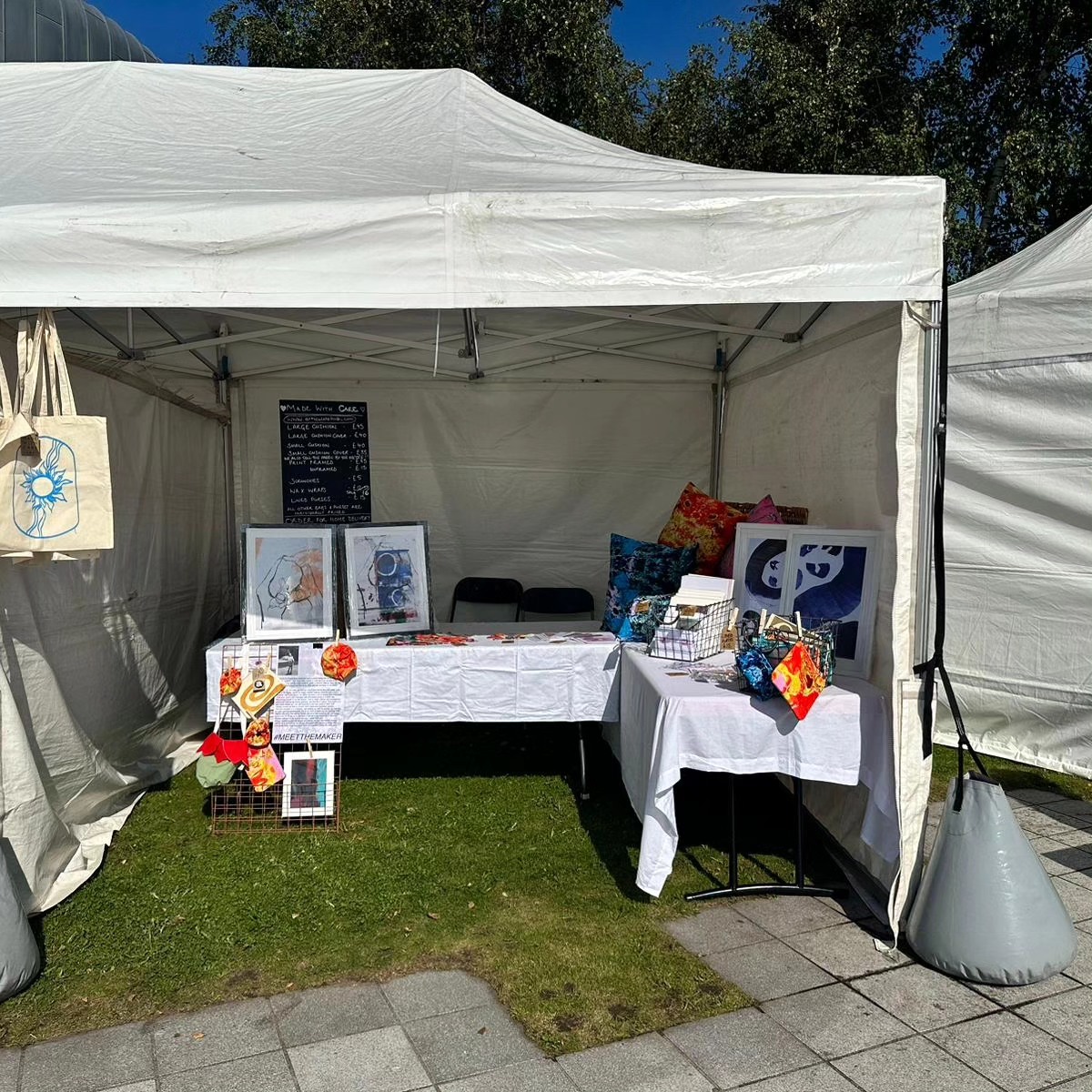 Ready for round two at @clydebuiltfest today. If you're looking for a great day out we HIGHLY recommend. Loads to see and do. Come and say 👋
@articulateculturaltrust
#wearethemakers #buylocal #beautifulandhandmade #giftideas #glasgow
