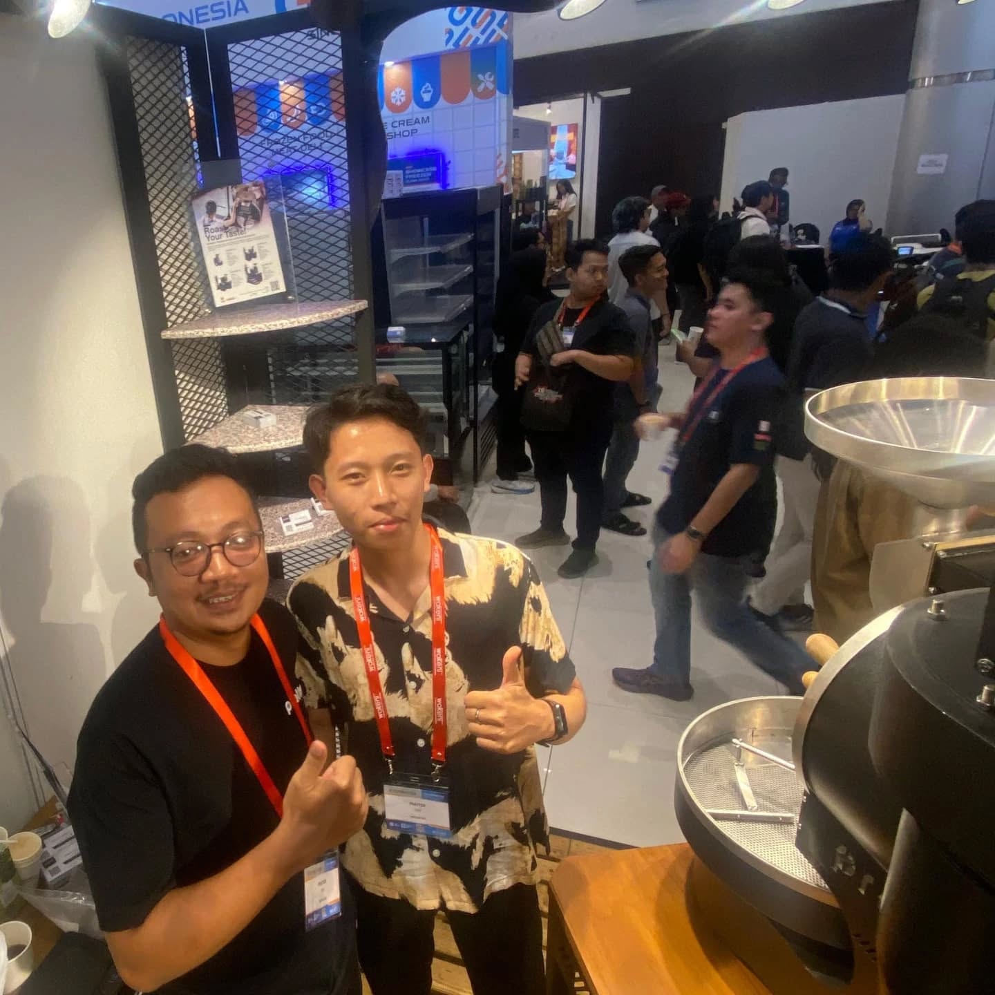 Day one at Pratter Indonesia Roasting Championship 2024
@pratter_roaster @aksi_scai JAYA ROASTER INDONESIA 🇮🇩