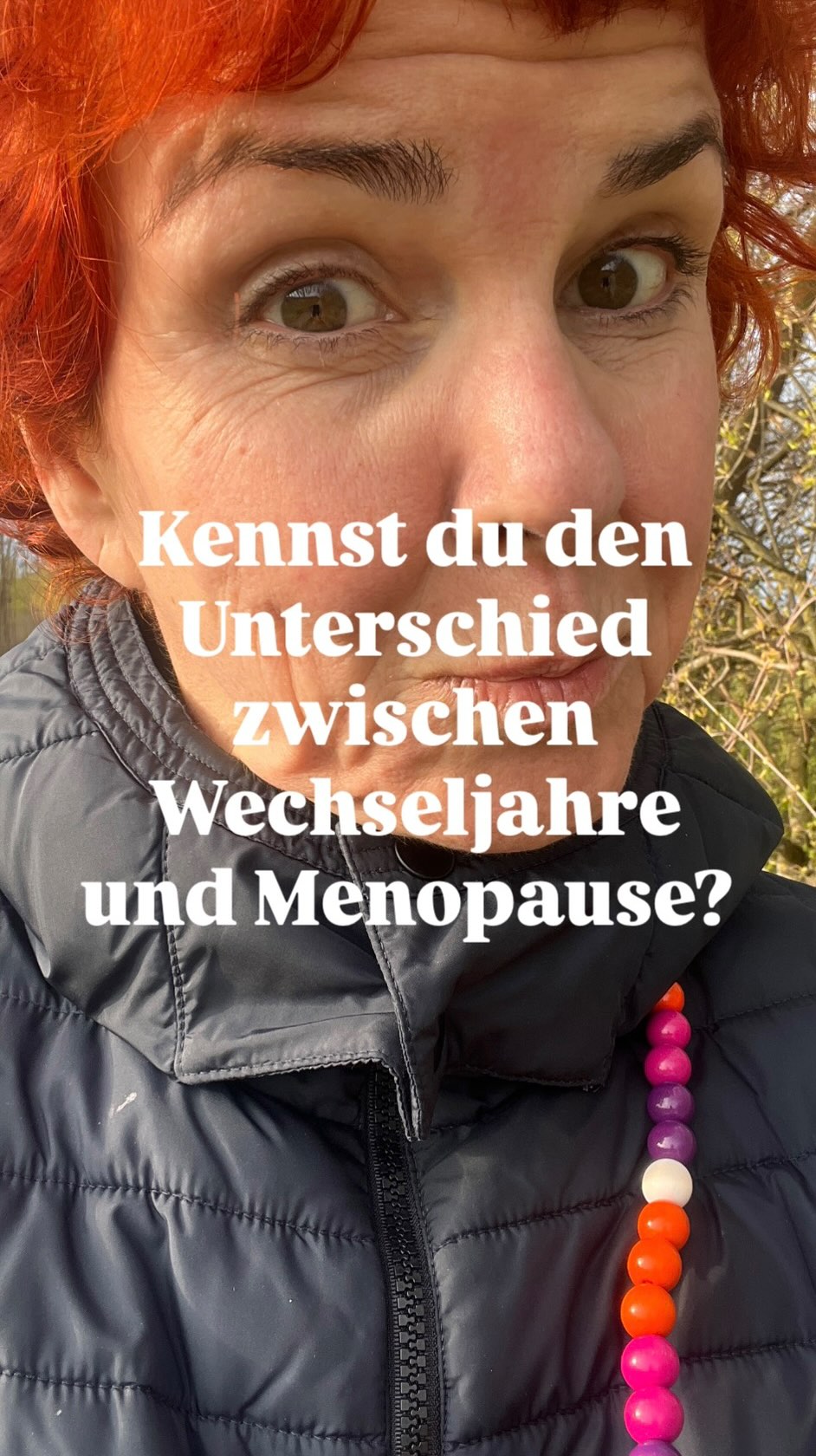 Kommentiere mit 🫶, wenn du‘s weißt:
🧡 die Wechseljahre sind vier Phasen und beginnen „im Normalfall“ bei einer gesunden Frau rund um 35 Jahre.
🩷 die Menopause ist ein einziger Tag. Nämlich der, wo du rückblickend für mindestens zwölf Monate keine Regelblutung mehr hattest.
Übrigens, in 🎧 MENOMIO – der Podcast für glückliche Wechseljahre erfährst du noch ganz viel Sachen über die Wechseljahre. Auch, dass sie viel mehr #wowstattwäh sind und dass wir lieber #glitzernstattschwitzen.