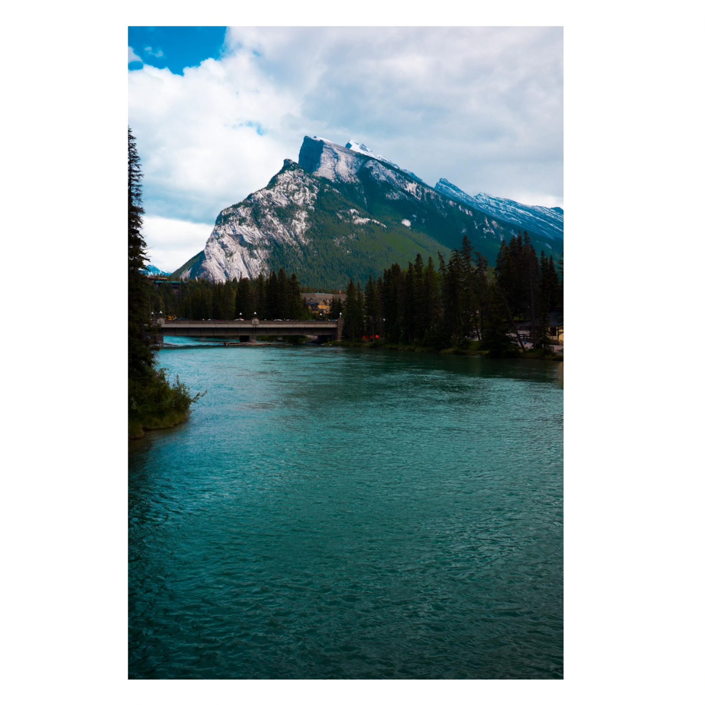 Banff: not ugly
#banff #griiix #ricohgriiix #photography #landscapephotography #nature #canada #scenery