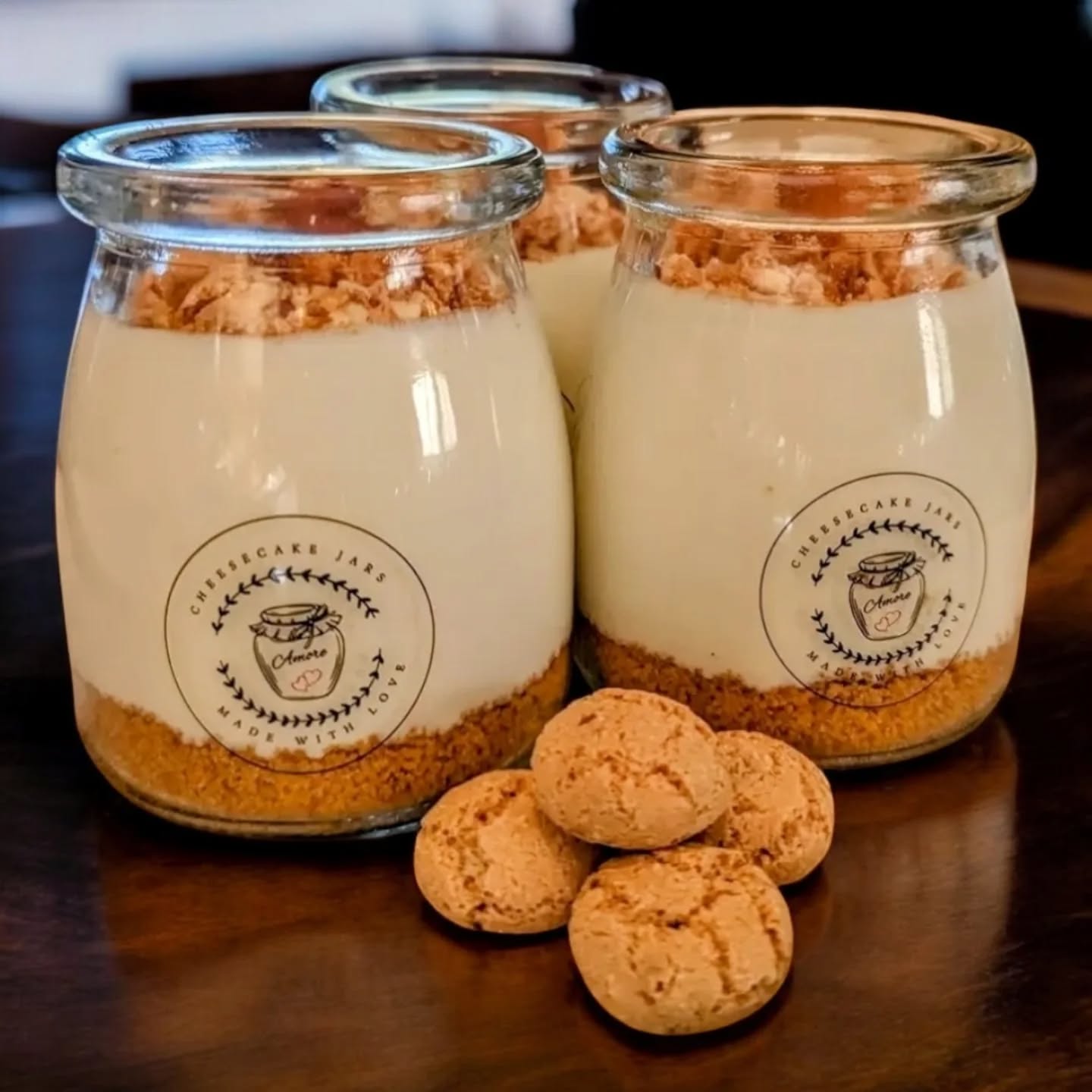 Amaretti Cookie Cheesecake is now available for a limited time!
Graham cracker crust with a mascarpone almond flavor cheesecake and topped with amaretti cookies and a toasted almond.
#cheesecakejars #cheesecake #almondcheesecake
