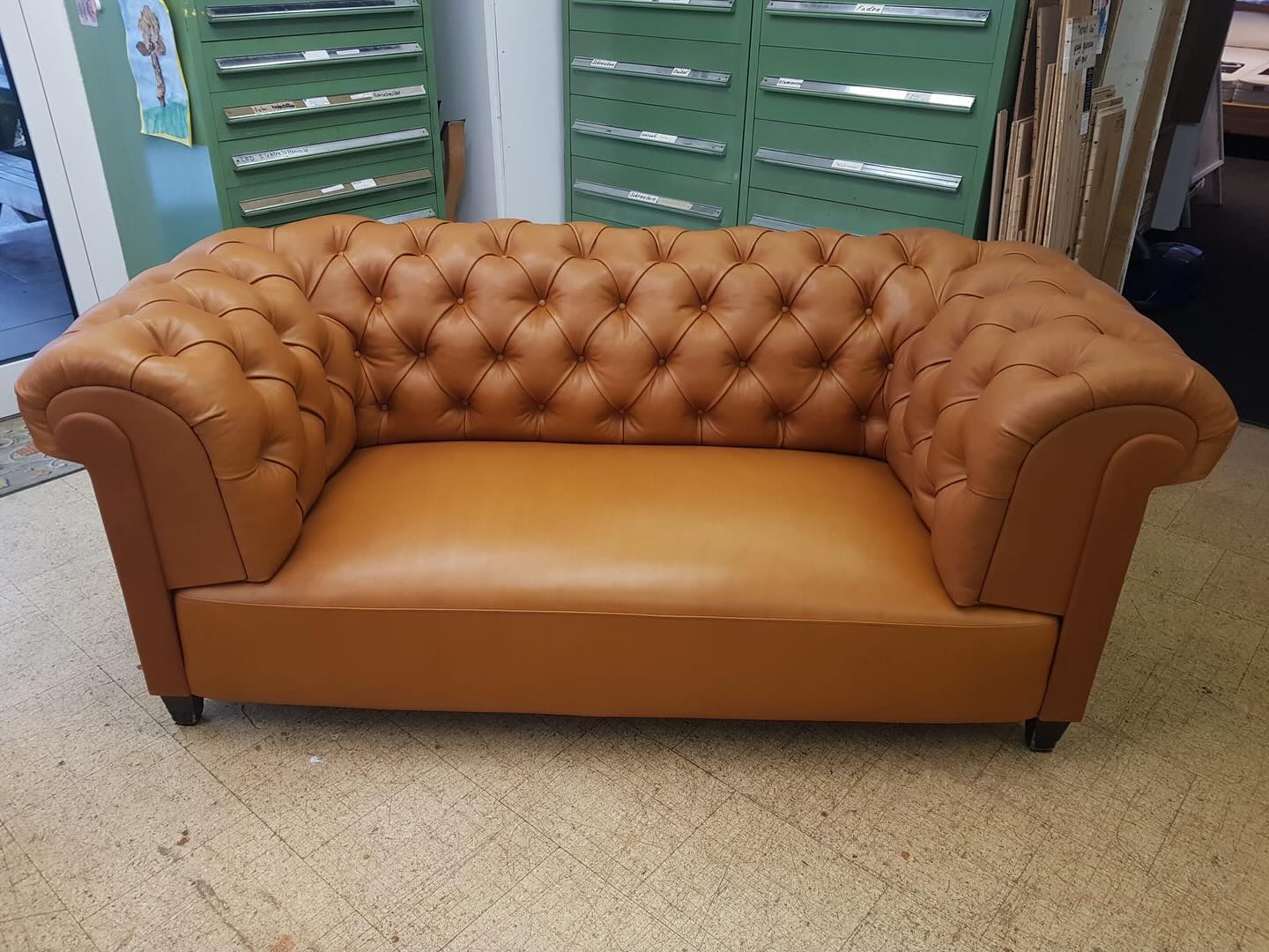 Hesch du au äs Erinneringsstuck wo du gärä wetsch restauriärä? Dä brings uf d Rüti🪑💫
•Stüäl
•Kanape
•Eggbank
Miär gänd dim Liäblibgsstuck äs nüs Läbä 🤎
#ausaltmachtneu #chumufdrüti