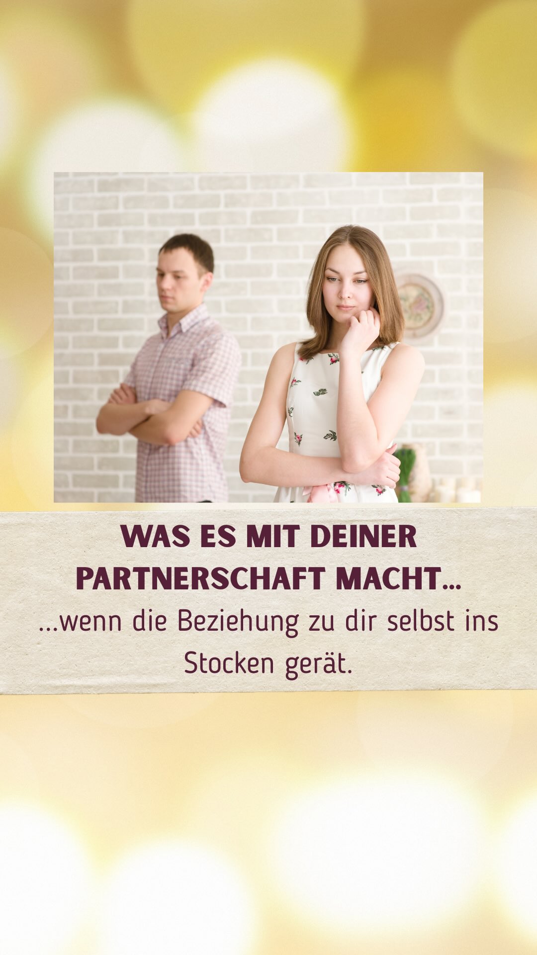 Kennst du das? Die Beziehung zu deinem Partner ist irgendwie anders als früher. Nicht gewaltvoll, aber anders.
Irgendwie leiser, distanzierter, nicht mehr so verbunden.
Und du denkst dir vielleicht: „Ist ja normal nach all den Jahren.“
Aber tief in dir spürst du: Da ist ein Knick. Nicht nur zwischen euch – sondern in dir selbst.
In meiner Praxis begegnet mir das oft. Frauen, die spüren, dass sich etwas verändert hat – und die ganz genau wissen: Es liegt nicht nur am Partner.
Und dann schauen wir gemeinsam hin:
🌱 Wo gehst du nicht mehr ganz für dich los?
🌱 Wessen Bedürfnisse stehen bei dir eigentlich an erster Stelle?
🌱 Was bräuchtest du, um dich wieder mehr zu spüren?
Ganz oft liegt die Lösung nicht im Außen. Sondern in der Beziehung zu dir selbst.
Wenn du anfängst, dir wieder ein*e gute*r Freund*in zu sein – verändert sich das Miteinander mit anderen oft wie von selbst.
Weil du klarer bist. Weil du weißt, was du brauchst. Weil du nicht mehr so viel von dir gibst, dass am Ende nichts mehr für dich bleibt.
Und dann passieren diese ganz, ganz tollen Momente: Die Beziehung im Außen wird liebevoller. Verbundener. Echter.
Nicht, weil du dich verbogen hast. Sondern weil du angefangen hast, wieder mehr bei dir anzukommen.
💬 Was hilft dir, in schwierigen Phasen wieder mehr bei dir anzukommen? Schreib’s mir in die Kommentare – ich bin gespannt!
🤗 Her mit dem schönen Leben.
Deine Eva
#Beziehung #Partnerschaft #Selbstfürsorge #Nervensystem #EigeneBedürfnisse