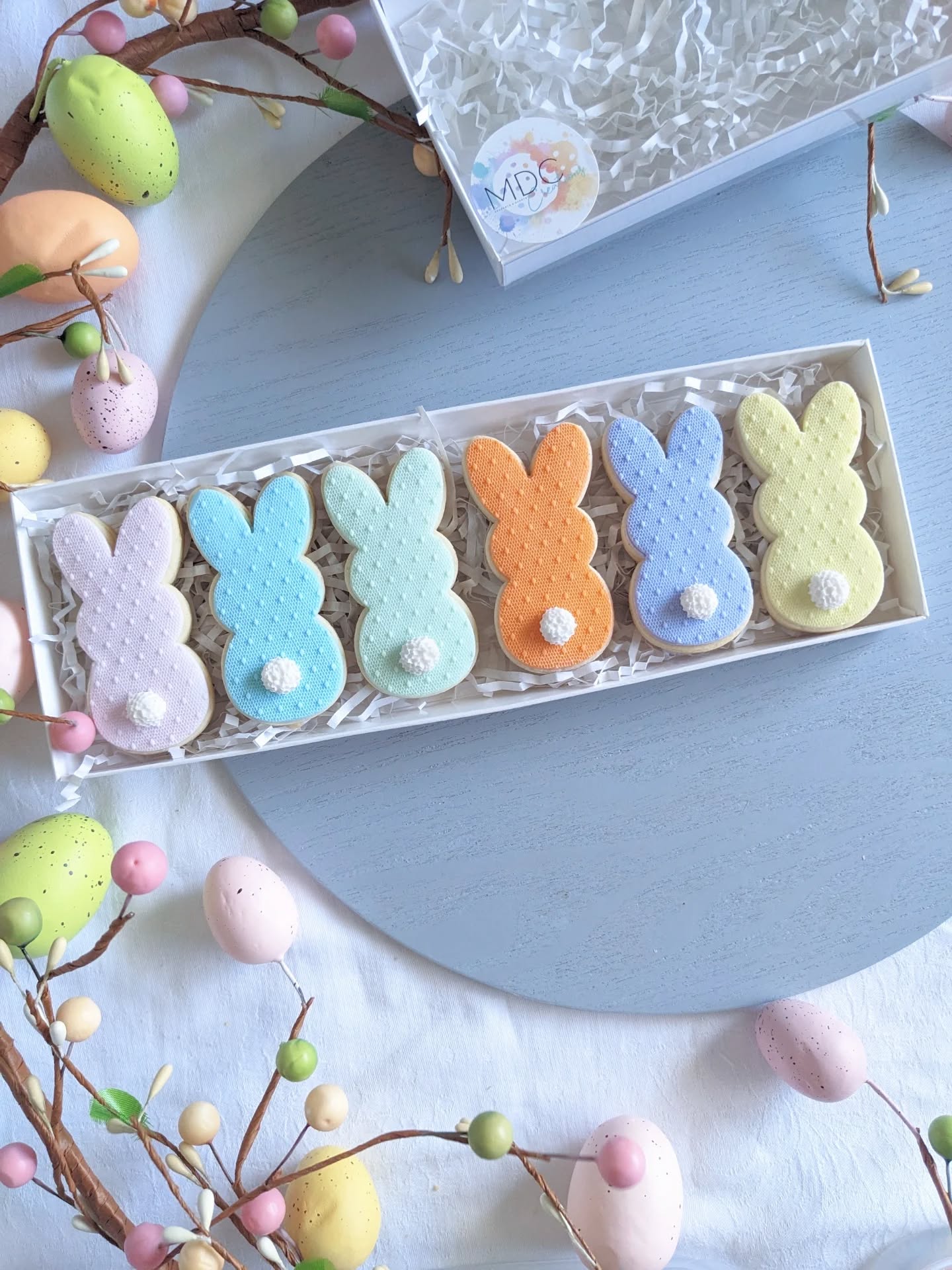 Our 2026 Easter Collection has officially HOPPED onto our website🐰✨
Our collection is filled with sweet treats your peeps will LOVE! Perfect for gifting, sharing, or a little self-treat moment🧡
Don’t miss out! Shop the range now before we sell out 🛒
📦 Pick up & postage available
⏰ Orders close Saturday 28th March, 11:59pm AEDT
Hop to it ➡️ www.mdccreations.com.au
#eastergift #eastercookies #eastereggs #eastercookiegiftboxes #eastereggs