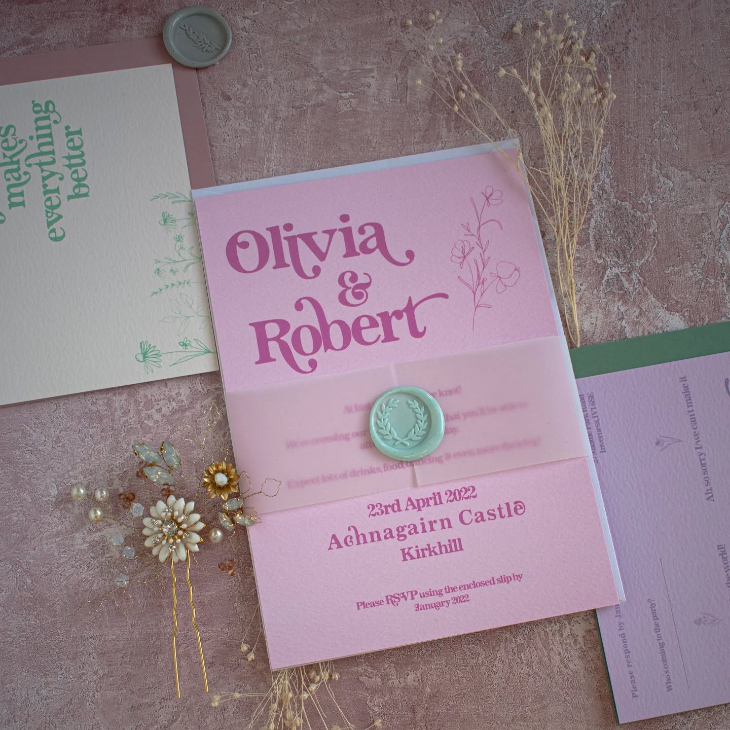 There’s a reason this one’s a favourite… 💕👀
Bold, playful and full of personality it’s no surprise our 'Daydream' Collection is loved by so many of our couples 💌
But the real reason it’s so popular? 🧐
It can be completely adapted to your wedding colours 🎨
Soft pastels, bold brights, earthy tones… whatever your vibe, this design transforms to suit you perfectly 🤍
Same design, endless possibilities and that’s what makes it such a favourite 💫 (available on our website)
.
.
.
#retrowedding #modernweddingstationery #pastelweddingtheme #weddingstationeryinspo #daydreamers