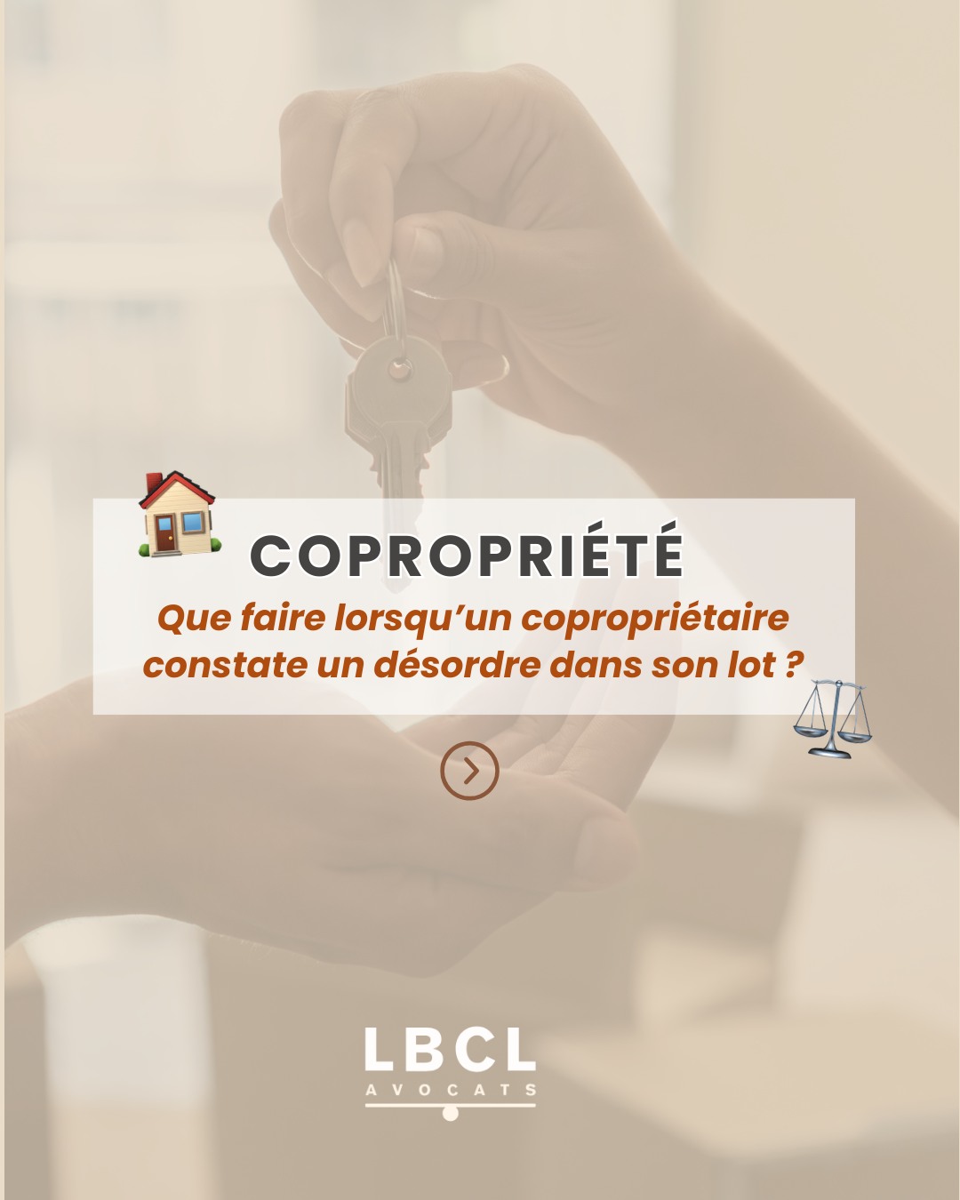 Une fissure apparaît ? Une infiltration s’aggrave ? Qui est responsable ?
En copropriété, un désordre mal géré peut rapidement devenir un conflit… ou un coût important !
Avant d’agir dans l’urgence, il y a une méthode :
1️⃣ Identifier l’origine
2️⃣ Alerter le syndic
3️⃣ Conserver les preuves
4️⃣ Déclarer à l’assurance
➡️ Si nécessaire, envisager une expertise judiciaire.
Parce qu’en copropriété, chaque détail compte, mieux vaut sécuriser ses démarches dès le départ.
Si vous êtes confronté à un désordre dans votre lot, il est parfois utile d’en parler avant que la situation ne se complique.