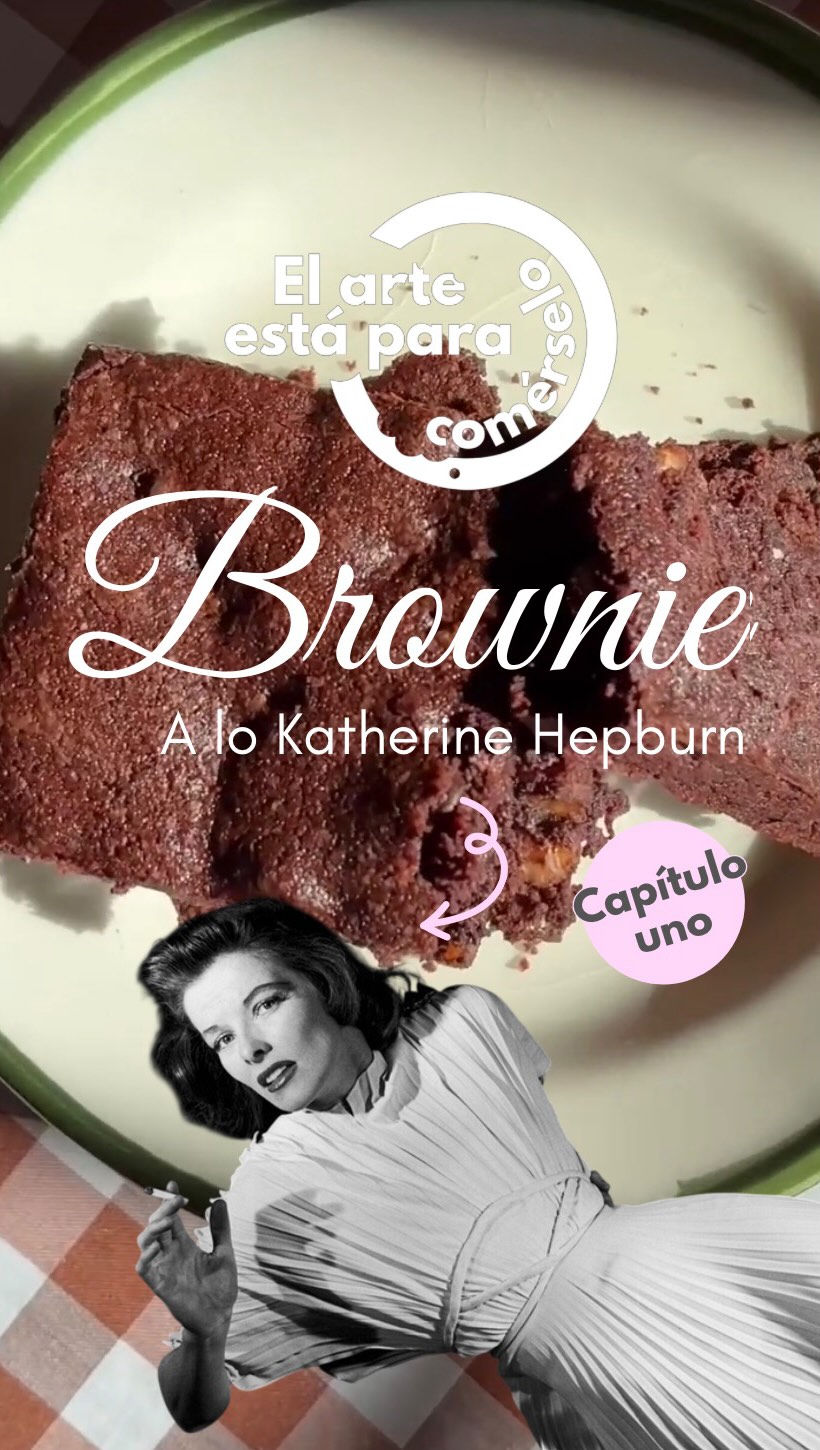 🥄Capítulo 1 de «El arte está para comérselo» con @crispuertoo :
🍪Brownies de Katharine Hepburn
● 1/2 taza de cacao
● 1 barra de mantequilla
● 2 huevos
● 1 taza de azúcar
● 1/4 taza de harina
● 1 taza de nueces o pacanas troceadas
● 1 cucharadita de vainilla
● una pizca de sal
Preparación:
Precalienta el horno a 325 °F (unos 165 °C). Derrite la mantequilla en una cacerola con el cacao y mezcla hasta que quede suave. Retira del fuego y deja enfriar unos minutos. Incorpora los huevos, uno a uno. Añade el azúcar, la harina, los frutos secos, la vainilla y la sal. Vierte la mezcla en un molde cuadrado de 20×20 cm engrasado.
Hornea durante 40 minutos.
¡No los hornees demasiado! Deben quedar pegajosos y húmedos.
Déjalos enfriar (un paso esencial) y luego córtalos en barras.
— Heather Henderson
St. Paul, Minnesota
-The New York Times-
6 de Julio de 2003
🔗Si quieres leer la historia de estos brownies al completo, accede a nuestra página web www.habladearte.com
✍🏼No te pierdas ninguno de los nuevos capítulos.