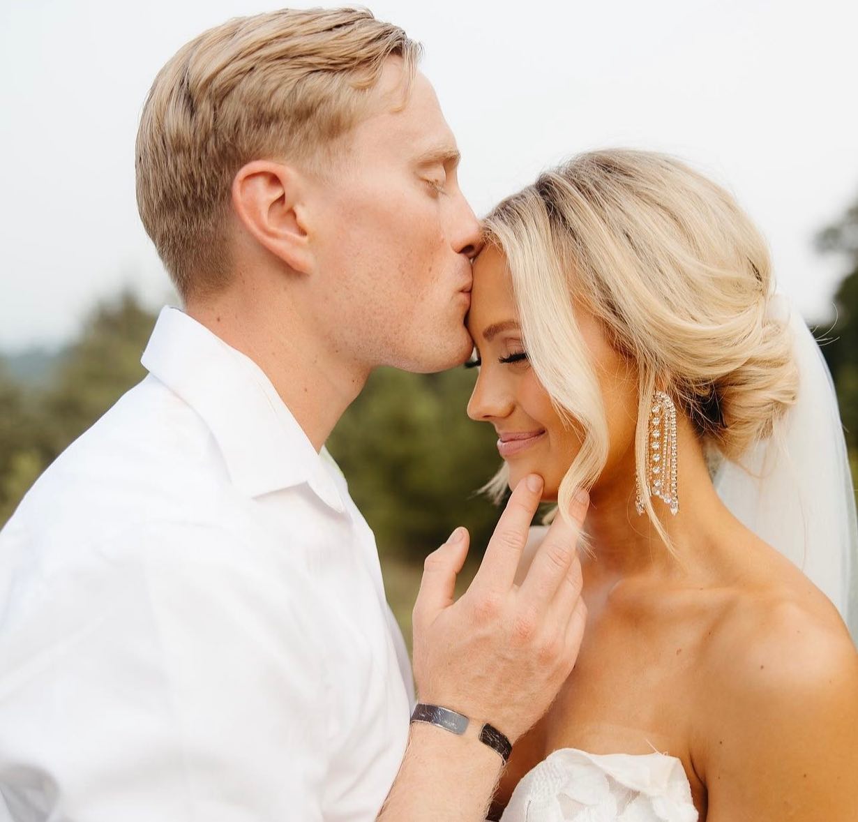 What a beautiful wedding! @michaelajo.lovesjesus you make a STUNNING bride, Thankyou for letting me be a part of your big day🤍