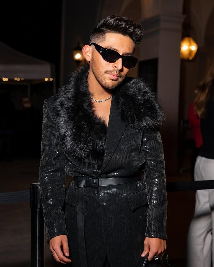 Thank you @annaguptaofficial for the special invite! Always a pleasure attending your shows!! 📷: @cjrmediaphotography