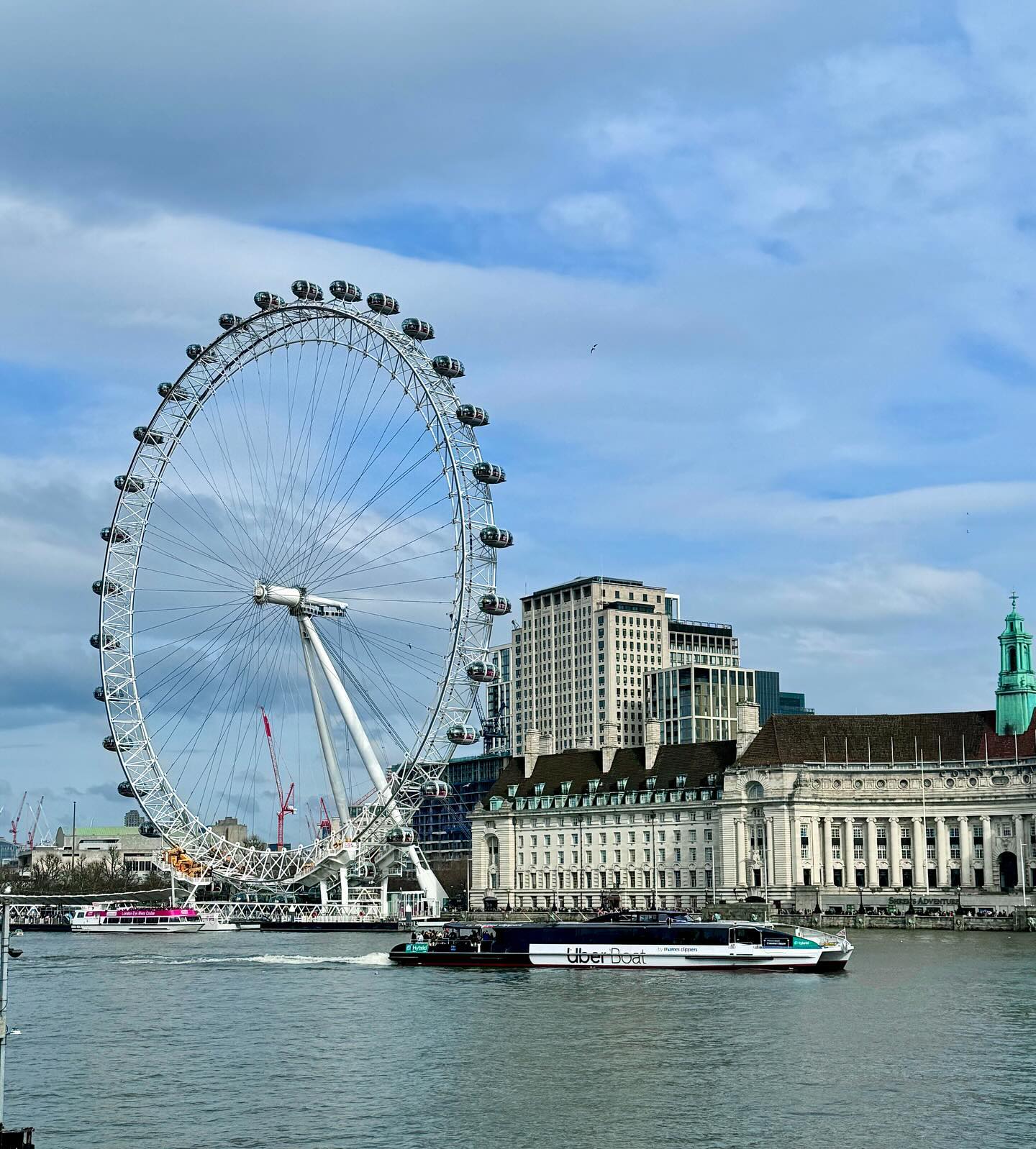 London pt. 2 featuring a pub crawl, the Big Ben, and feminist literature