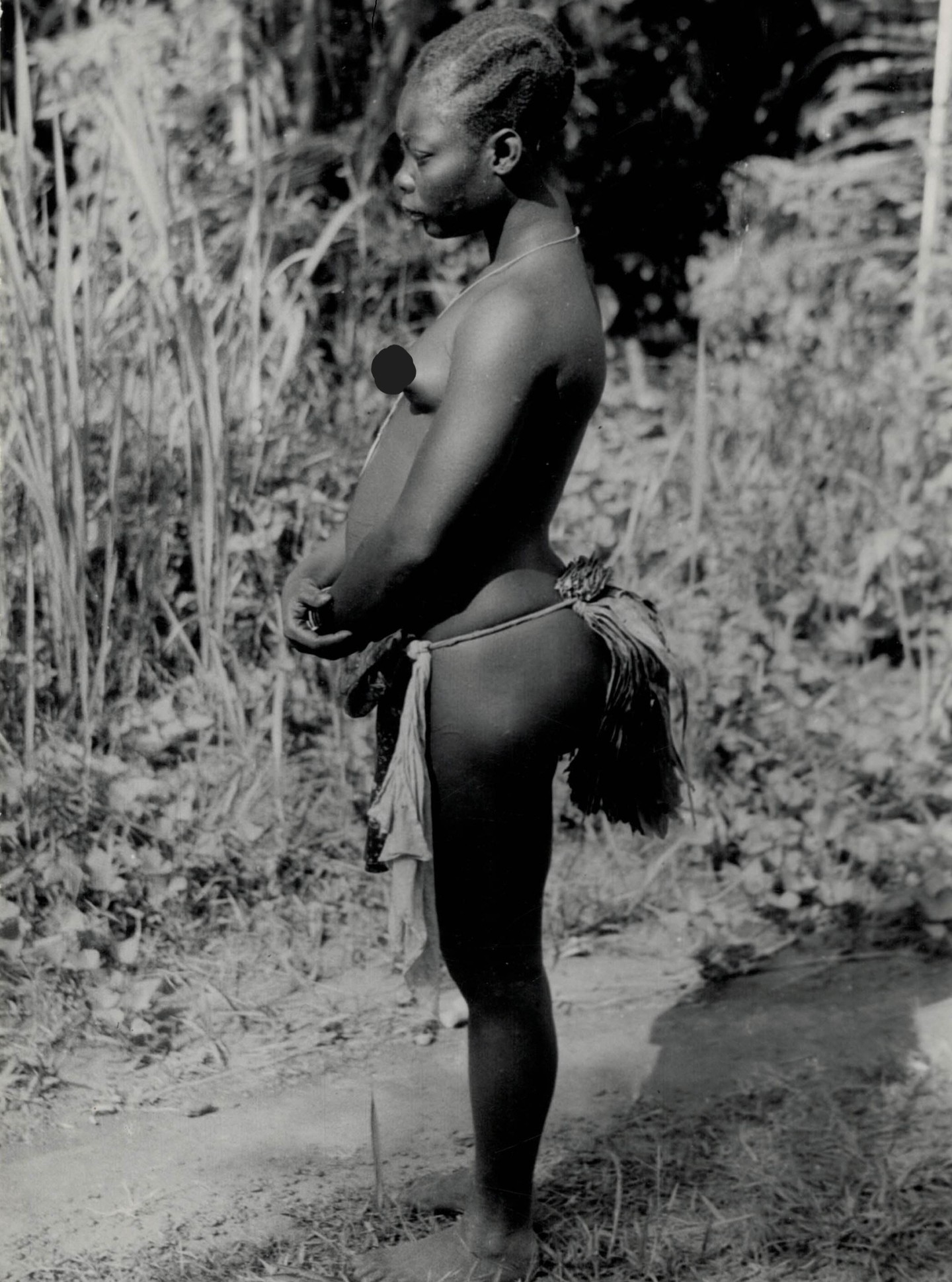 Lieven Storme vintage African photography and tribal art.
Picture of the day #136.
Censored by MetađLong live the unnatural, airbrushed and meticulously manufactured beauty ideal â because who on earth would still want the inconvenience of real human beings.
Photographer: Lammeretz.
Title: Mangbetu (Uélé).
Date: circa 1935-1950.
Country: Democratic Republic of the Congo.
Medium: gelatin silver postcard (Gevaert).
Size: 13,9 x 8,9 cm.
Condition: very good.
Reference: LAI0321/1.
Provenance: French collection.
Extra: photographers stamp (Droits RĂ©servĂ©s Lammeretz), printed number 467 (publisherâs serial number) and titled Mangbetu (Uele) on verso.
Little is known about the photographer Lammeretz. He is a contemporary of Zagourski and Gabriël. His production was very high. More than a thousand different photocards are known. Each of these cards is numbered on the back with the name of the tribe to which the person belongs. Most of his photos are ethnographic in style and form a sample of the Congolese population.
#mangbetu #uele #drcongo #beautifulpeopleâ€ïž #stoptherobberyincongo #lammeretz #africanheritage #mastersofphotography