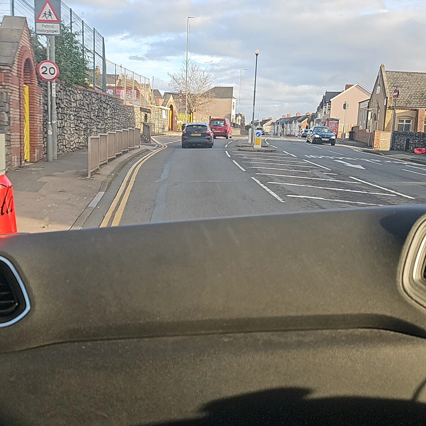 1600 miles round trip to spend with friends making more good memories and stories that will bring smiles for years to come, after the last few weeks with what's happened in the world of ice hockey I was nice to spend time with these people and get back to what we all love. Big thanks to @tmurder30 my road trip buddy.