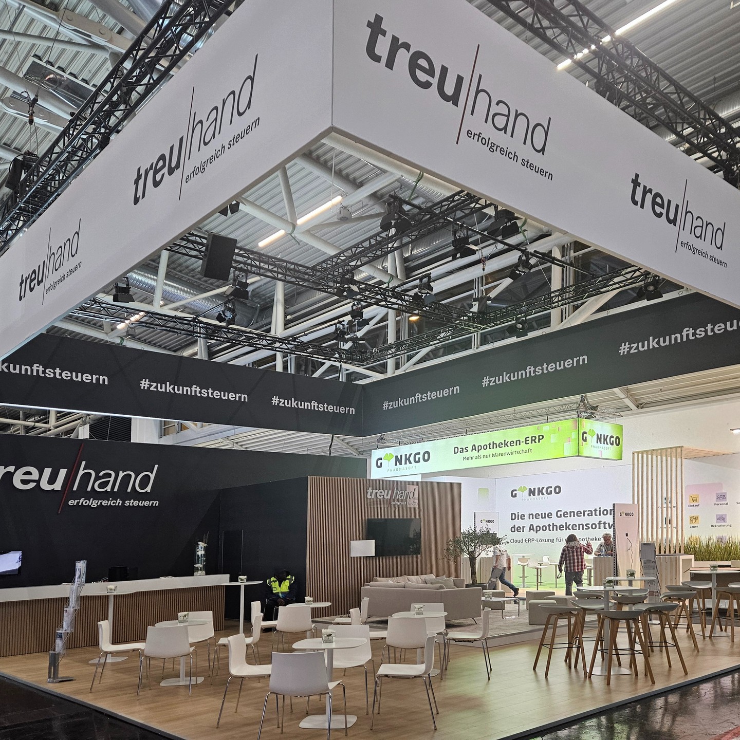 Our work for Treuhand 🙂 EXPOPHARM
#mproduction #treuhand #expopharm #muenchen #wiedersehen #duesseldorf #messe #danke #highlights #highlight #event #apotheker #pharmazie #pharma #expopharm2024 @expopharm