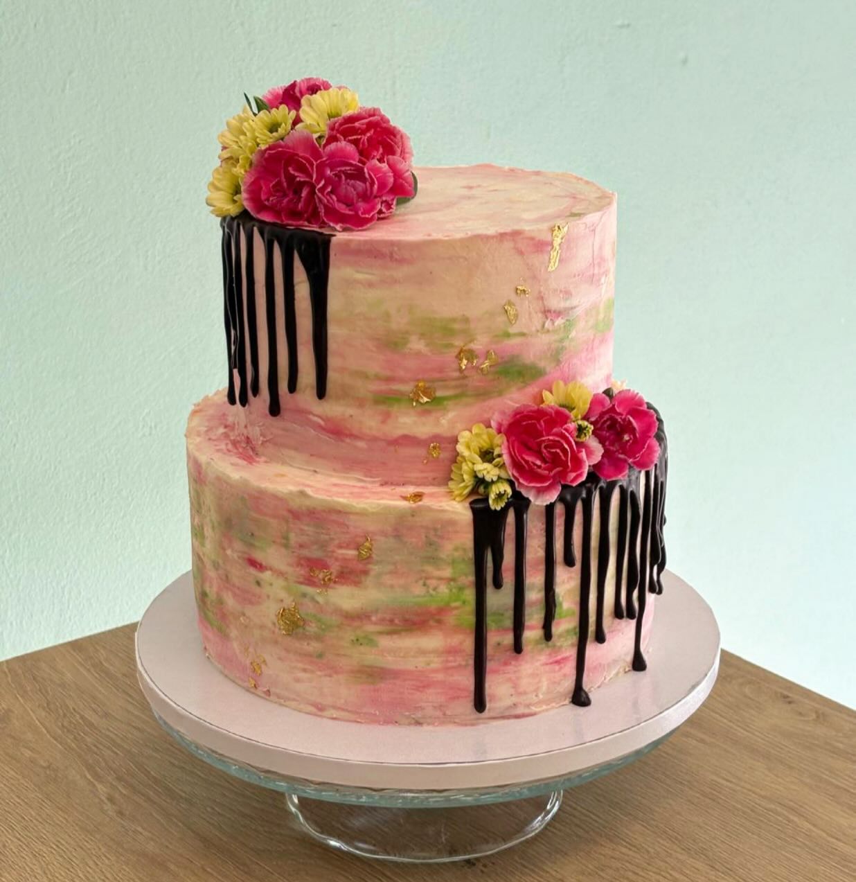 Narozeninový dort z tvarohu, čokolády, ovoce #birthdaycake #chocolatecake #tvarohovydort #sladkepohladi