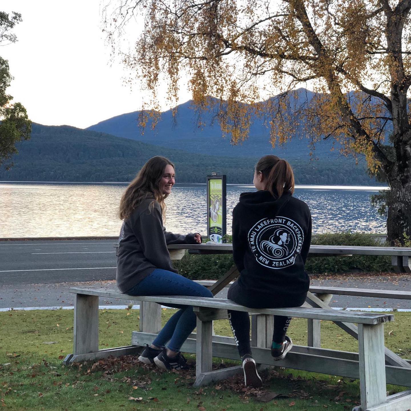 #teanaulakefrontbackpackers up and running for business 🙌Love seeing our guests enjoying our epic slice of paradise 💫 #fiordlandnationalpark #teanau #milfordsound #adventure