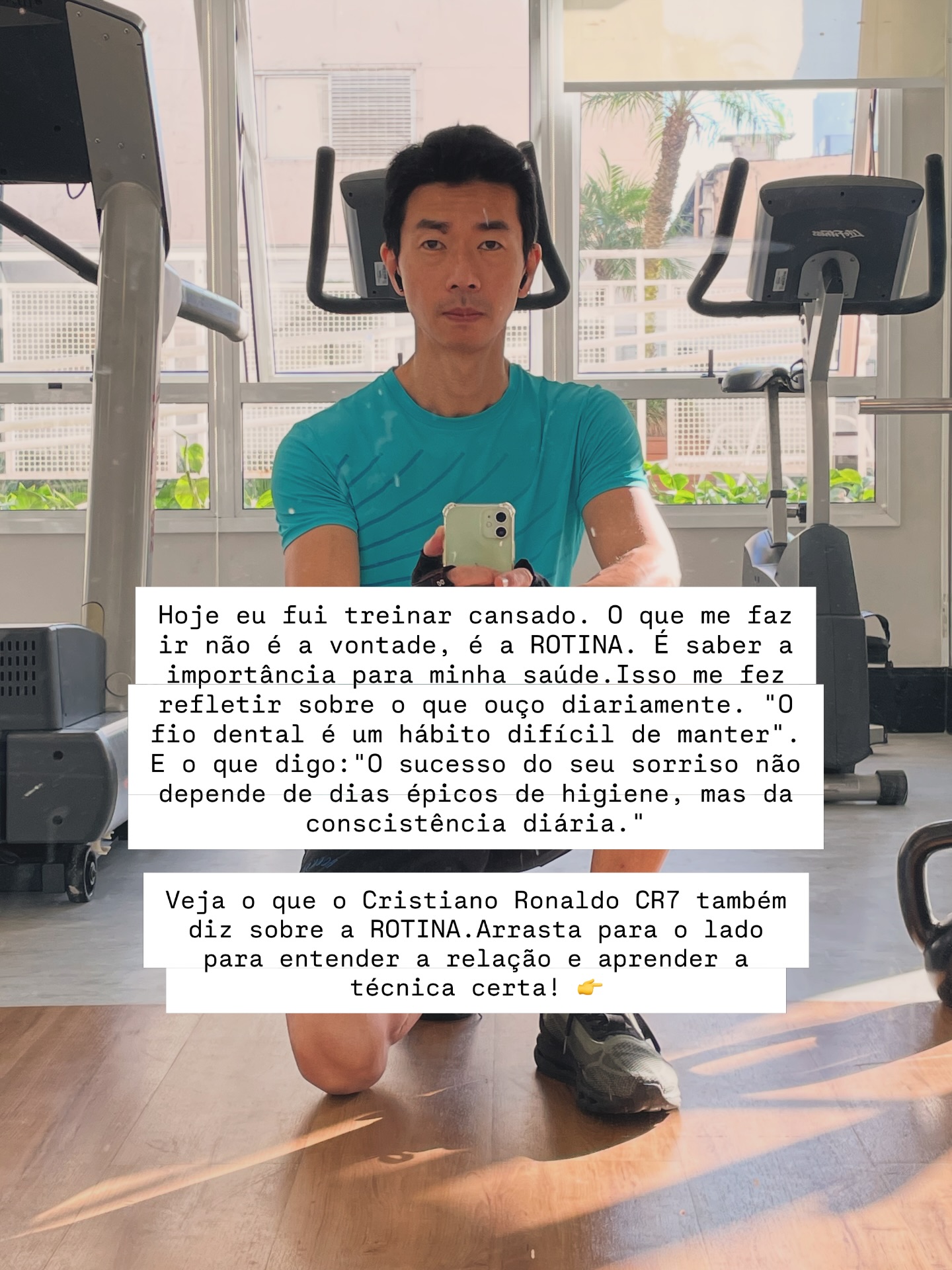 O que o Cristiano Ronaldo tem a ver com a sua saúde bucal? 🏆🤔
No esporte, assim como na odontologia, o segredo não é a motivação momentânea, é a CONSCISTÊNCIA.
Hoje, eu fui treinar mesmo cansado. Ninguém acorda 100% disposto todos os dias, mas eu fui porque já transformei o exercício em uma rotina inegociável. Eu sinto falta quando não vou.
O fio dental é o "cardio" da sua gengiva. 🏃♂️🦷
Muitos pacientes me dizem: "Doutor, eu esqueço" ou "Não tenho paciência". O erro é depender da vontade. Para vencer isso, precisamos de Sistemas de Hábito (como ensinam os livros Hábitos Atômicos e O Milagre da Manhã):
1️⃣ Gatilho Visual: Não esconda o fio dental na gaveta. Coloque-o sobre a pasta de dentes. Se você vê, você usa!
2️⃣ Comece "Ridiculamente" Pequeno: Não tente passar na boca toda hoje. Passe em apenas dois dentes. É tão fácil que você não terá desculpa. Amanhã, faça três.
3️⃣ A Ciência da Frequência: Estudos clínicos recentes mostram que passar o fio dental 1x ao dia com a técnica correta é o suficiente para desorganizar as bactérias e evitar a gengivite. Menos culpa, mais precisão.
O SEGREDO DA TÉCNICA: Não use o fio como uma serra! Abrace o dente em formato de "C" e deslize suavemente para baixo da linha da gengiva. É ali que a mágica acontece (e onde a escova não chega).
Arraste para o lado ➡️ para ver o passo a passo da técnica e como configurar seu gatilho visual ainda hoje.
A disciplina constrói o corpo que você quer e o sorriso que você merece.
Qual desses gatilhos você vai usar hoje à noite para não pular o "treino de gengiva"? Comenta aqui embaixo! 👇
#SaudeBucal #Disciplina #Rotina #FioDental #HabitosAtomicos CristianoRonaldo AltaPerformance Periodontia SorrisoSaudavel AcademiaDaGengiva CR7 HabitosSaudaveis