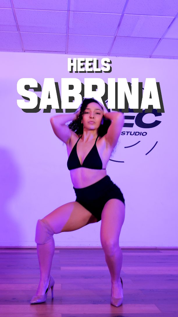 COURS DE SABRINA BELAJEW 💥
🌟 RDV SAMEDI 28 MARS À 15h30
📍 AEC DANCE STUDIO
Lieu: 2 place rutebeuf, 75012 PARIS
#heels #heelsaddict #heelsclass❤️ #paris #danceparis