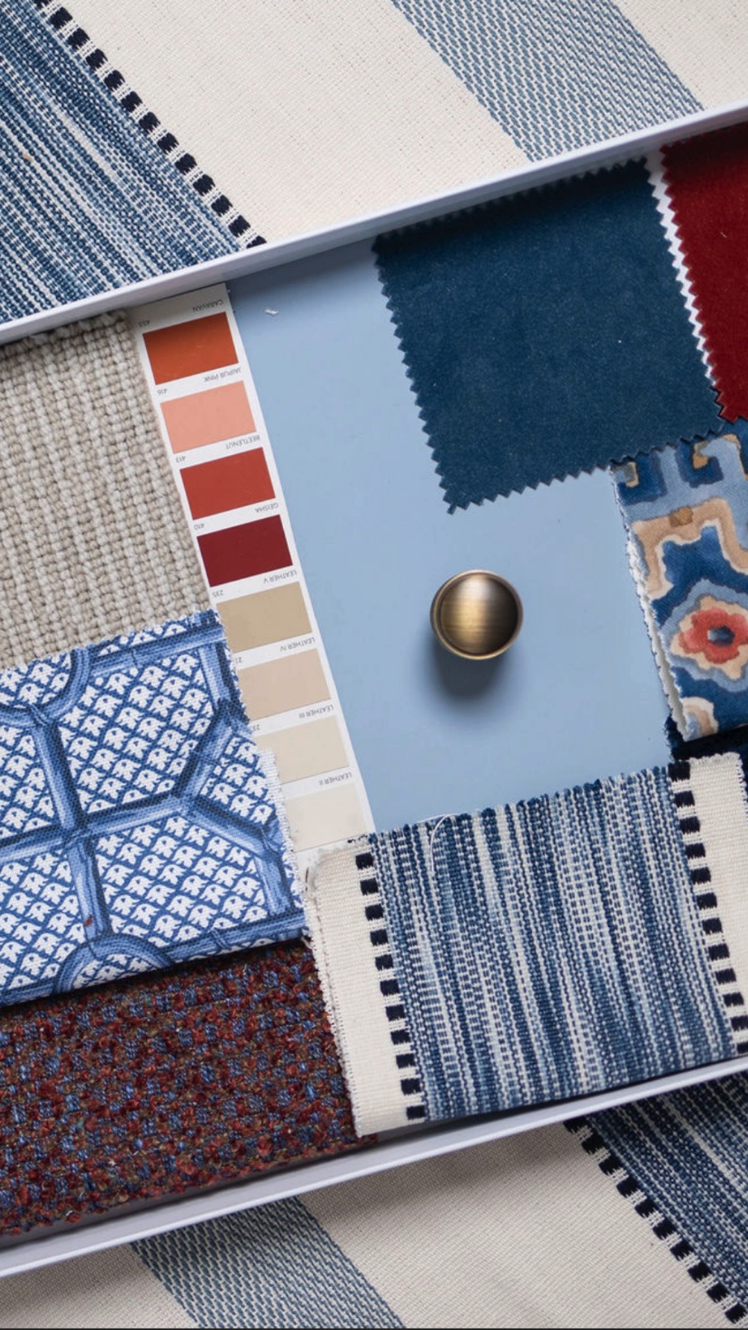 For me, design is all about the details and it almost always starts with the feel of a fabric or the statement a single piece can make in a room. 🧵
I’ve always believed that every home tells a story, and I love collaborating with brands that help me make yours feel effortless, welcoming, and completely yours. A huge shoutout to @linwood_fabric their designs are absolutely stunning, and I love that they are local to me here in Hampshire! There is something so special about bringing a touch of local craftsmanship into your next chapter.