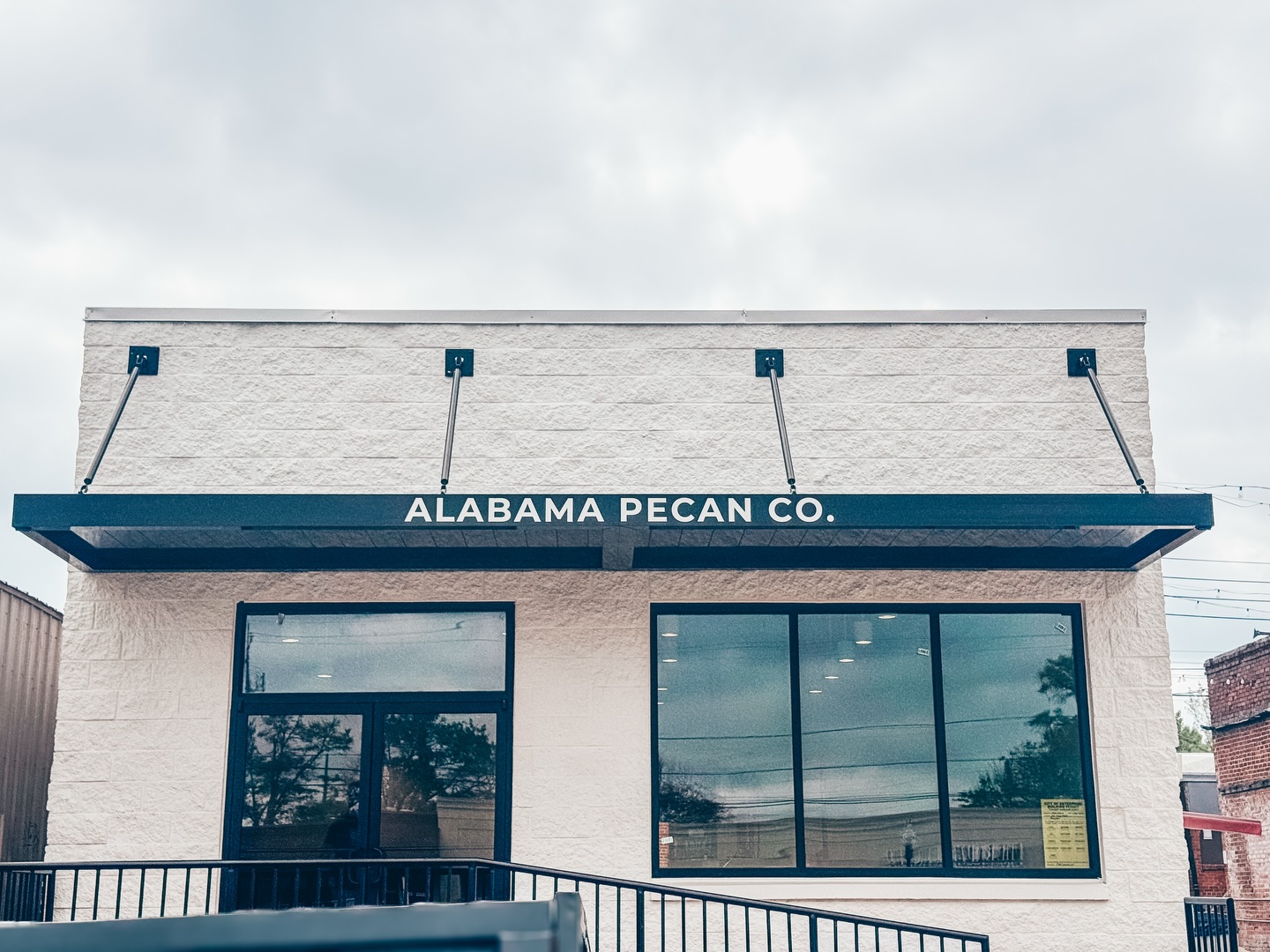 Something’s coming… and y’all, it’s looking GOOD 👀
We’ve been working behind the scenes bringing a fresh new version of Alabama Pecan Co. to life — and we’re getting real close now.
Think warm, modern Southern comfort… a little familiar, a little unexpected… and a whole lot of flavor.
Doors aren’t open just yet, but trust us — it’ll be worth the wait.
Stay tuned. We’re almost ready. 🤍
#AlabamaPecanCo #ComingSoon #SouthernEats #EnterpriseAL #RestaurantOpening SneakPeek EatLocal UnderConstruction GoodThingsComing