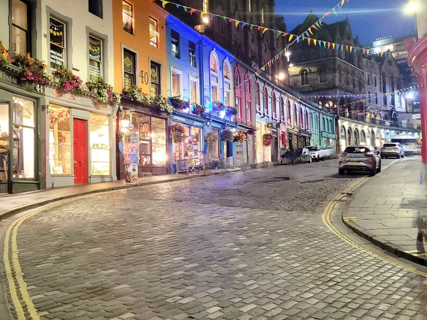 Thinking of visiting Scotland? Expect jaw-dropping landscapes, historic castles, and weather that keeps you on your toes. Read our latest blog post for tips, must-sees, and why you should always pack a rain coat. โ๐ฐ
.
.
.
.
.
#travel #twogirlsgetaway #travelblogger #scotland #scotlandtravel #Edinburgh #iamtb #wearetravelgirls #wonderful_places #sheisnotlost #traveladvisor #gltlove #girlswhotravel #glt