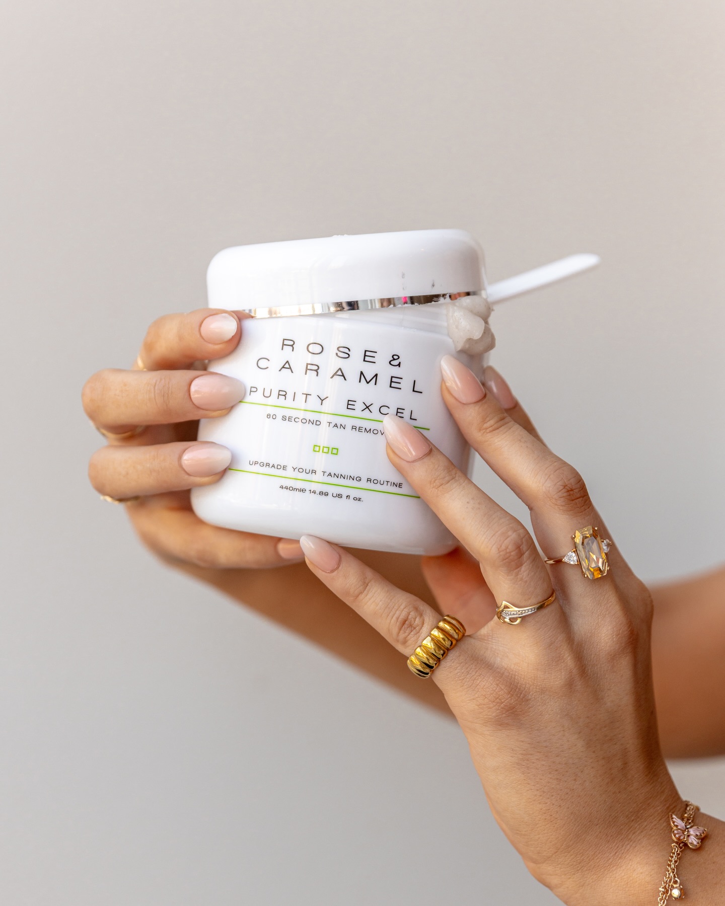 We’ve got NEXT LEVEL tan removers!
The Purity Excel clears the slate in 60 seconds flat.
(And it smells soooo luxurious!! 🤤)
Grab yours at your next appointment or shop on our website.
#sinlesstan #spraytanhack #skincareproducts #skinroutine #tanningsecrets tanningtips