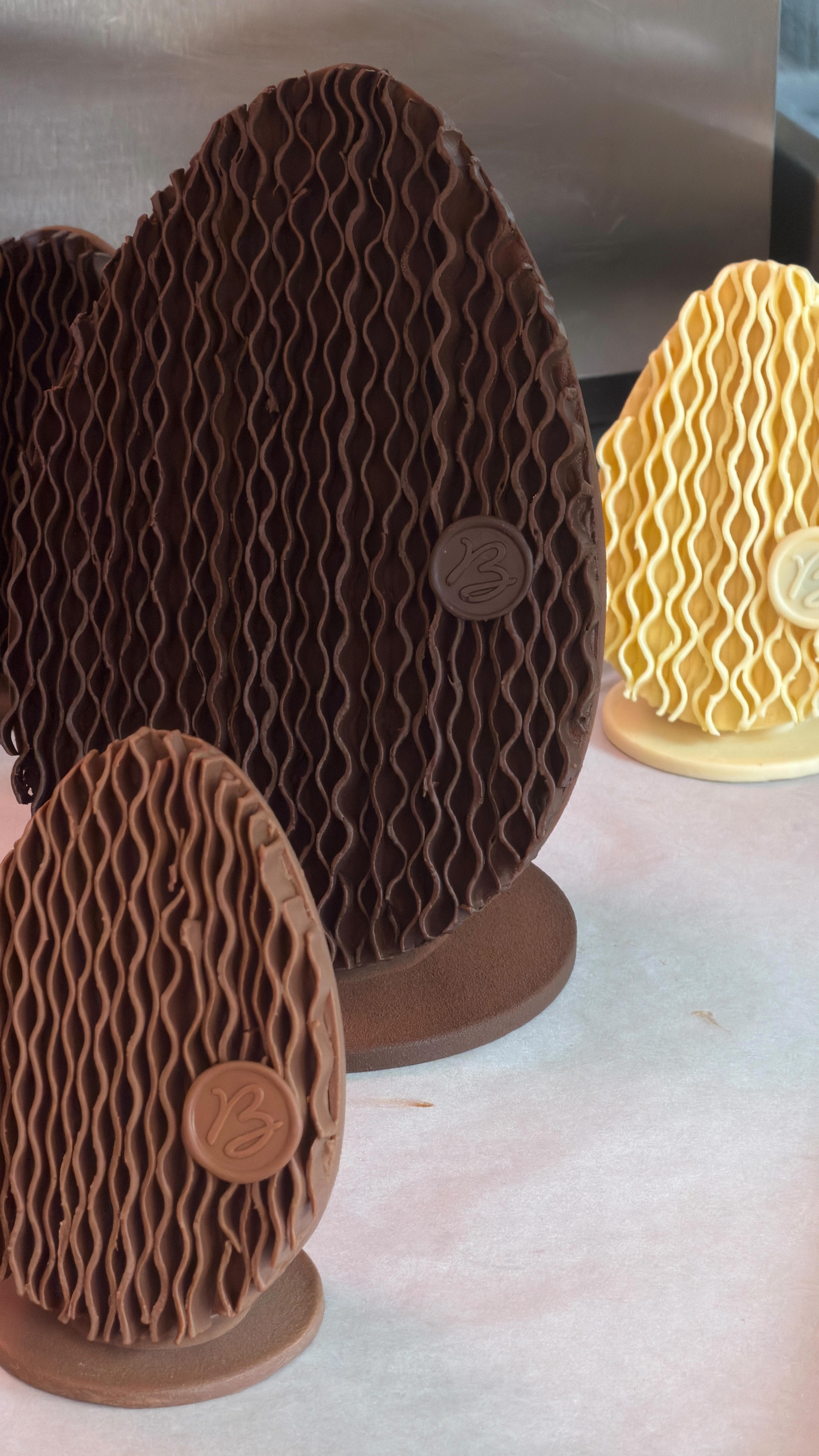 Uovo ipnosi🌀 by @catoz95
.
.
.
.
#bacilieri #pasticceriabacilieri #chocolate #easter #pasqua