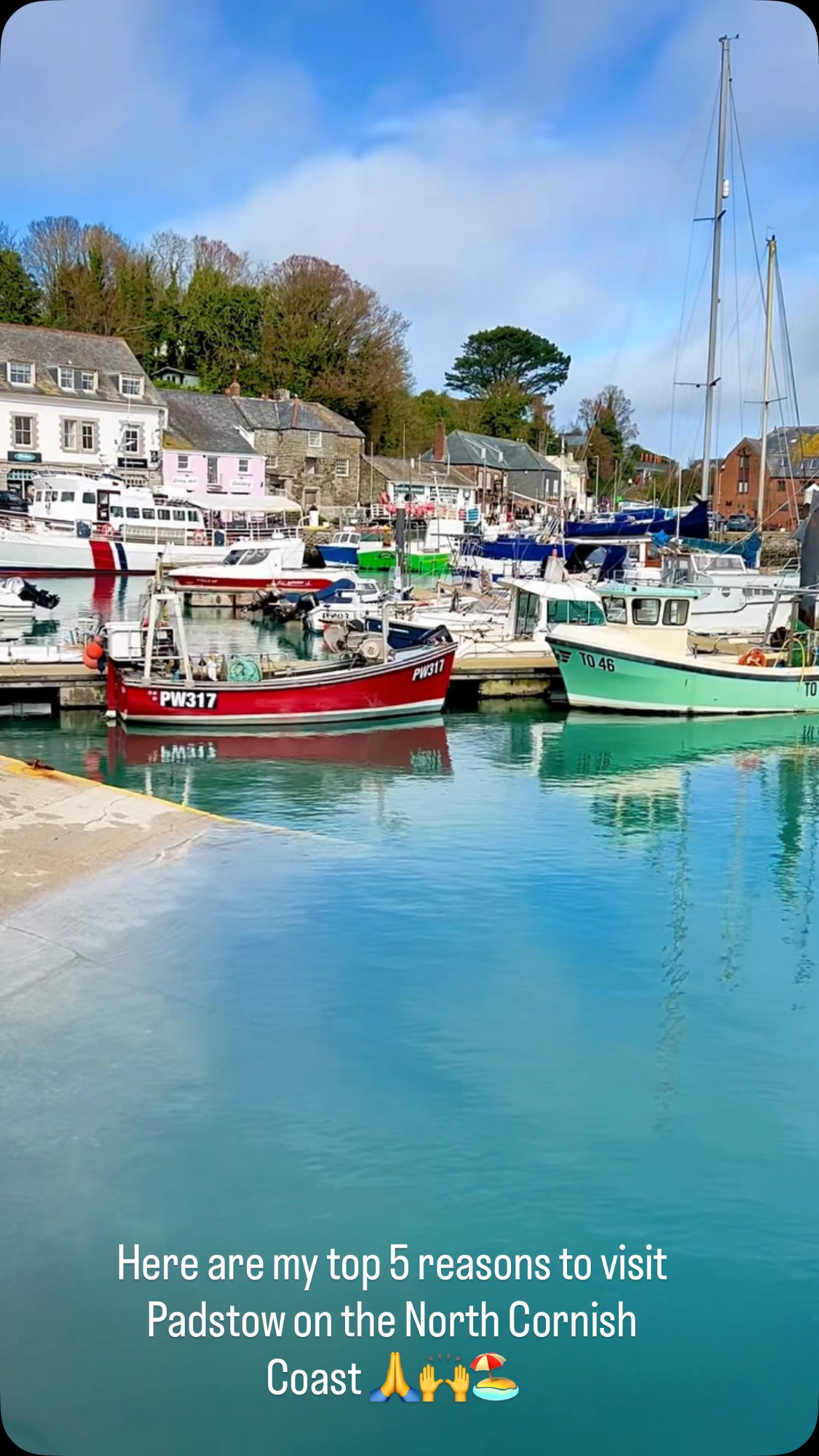 Here are my top 5 reasons to visit Padstow on the North Cornish Coast 🙏🙌🏖️
#cornwall #cornwallvibes #cornwalltiktok #padstow #rickstein