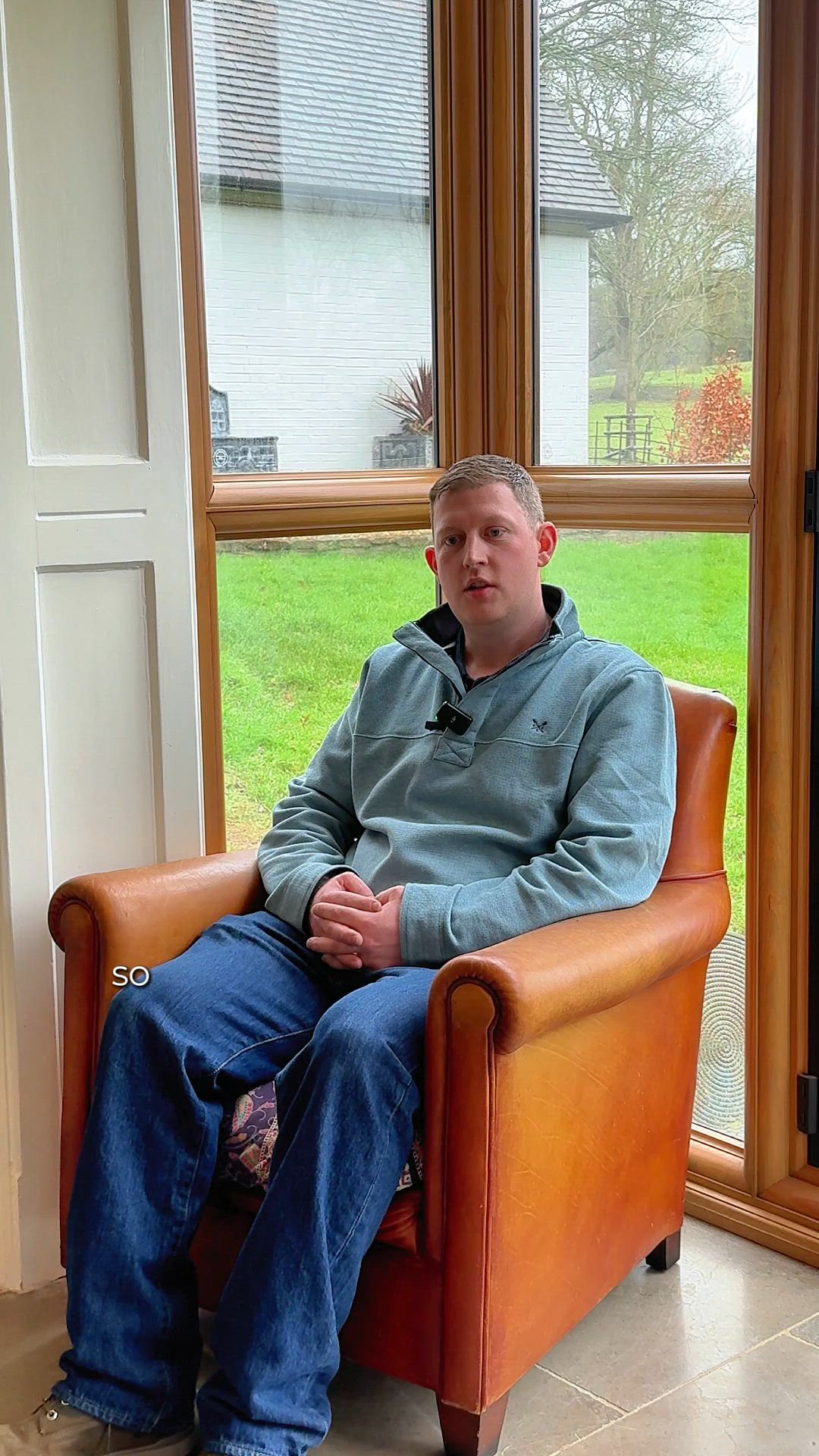 Designed with family living in mind, this kitchen offers a dual-aspect layout that keeps the space open, social, and easy to move through. With room for someone to cook while others gather comfortably around the island, it becomes more than a place to prepare meals, it becomes part of how the home comes together. #BespokeDesign #KitchenInspo #InteriorDesign #ModernLiving
