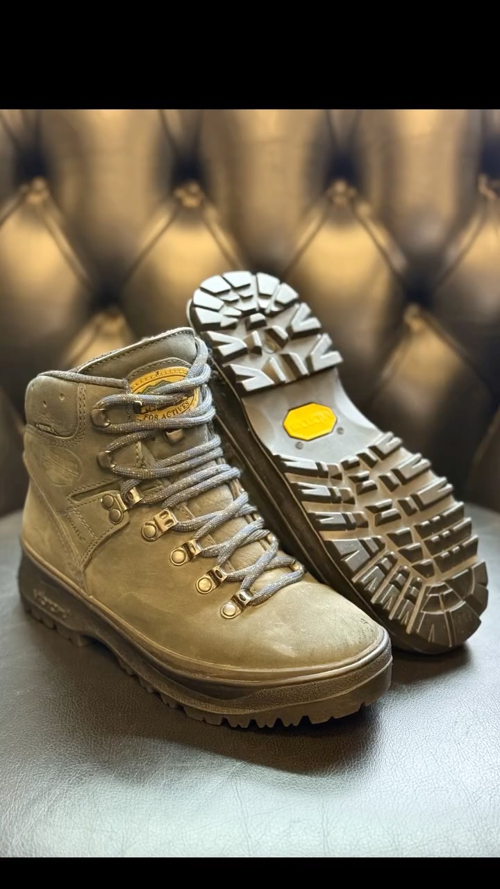 #meindl boots getting new #vibramsoles
#shoerepair #walkingboots #colne