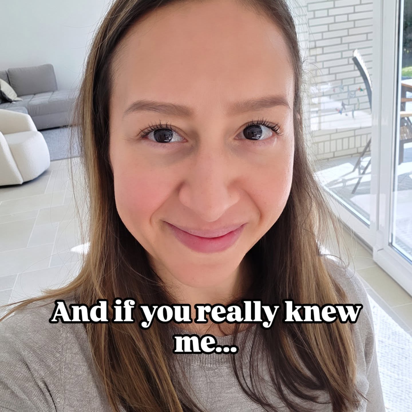 👋In case we haven't met, more random facts about me:
✨ I teach movement and breathwork for nervous system regulation…
and still hold my breath and freeze when my toddler spills his drink for the third time at dinner...
☕ My coffee goes cold at least 3 times before I finish it. Every. Single. Day.
🧘🏽♀️ I love yoga… but I will always choose strength training when I need to feel the power💪
🫠 I can coach you through pain, posture, and nervous system support…
but some days I’m just trying to survive bedtime
👶 I built this business while raising two tiny humans…
so no, I don’t believe in “just be more consistent”
💭 I care way more about how you feel in your body than how you look in a mirror
📚 I question a lot of what’s considered “normal” in pregnancy, postpartum and matrescence
🍝 Give me a slow meal, no one touching me, and silence… and I’m a new person
😅 I still catch myself clenching my jaw, holding tension, forgetting to breathe…
(which is exactly why I teach this work)
🔥 I don’t believe in pushing through pain, snapping back, or doing more just because you “should”
🌊 Breathe Sculpt Flow isn’t just a method…
it’s something I’m actively trying to live (especially on the hard days)
Your turn! Drop a random fact about you👇