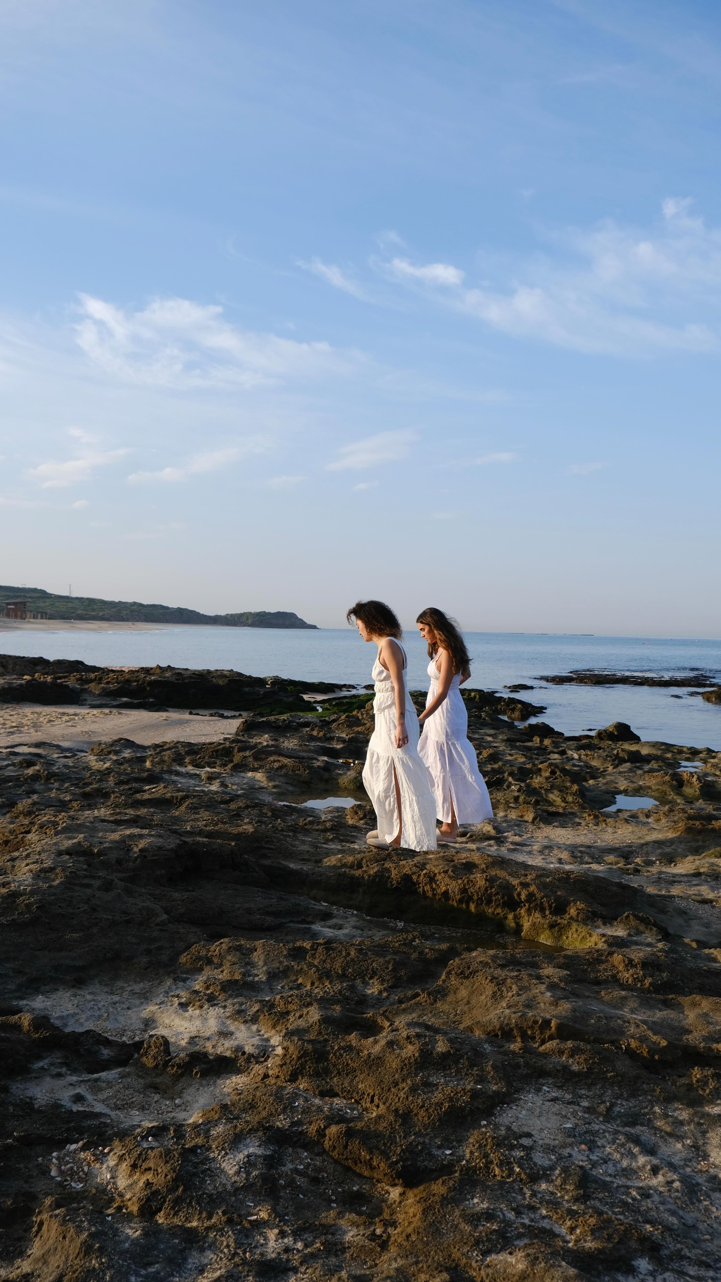  HOLIDAY SPIRIT🐚🌞
הפריטים הלבנים שלנו מחכים לך באתר
אל תשכחי: קוד קופון
holiday
מעניק לך 10% הנחה נוספים לכבוד החג
הפקה ותכשיטים: @refaeli_jewelry@moria_refaelilili