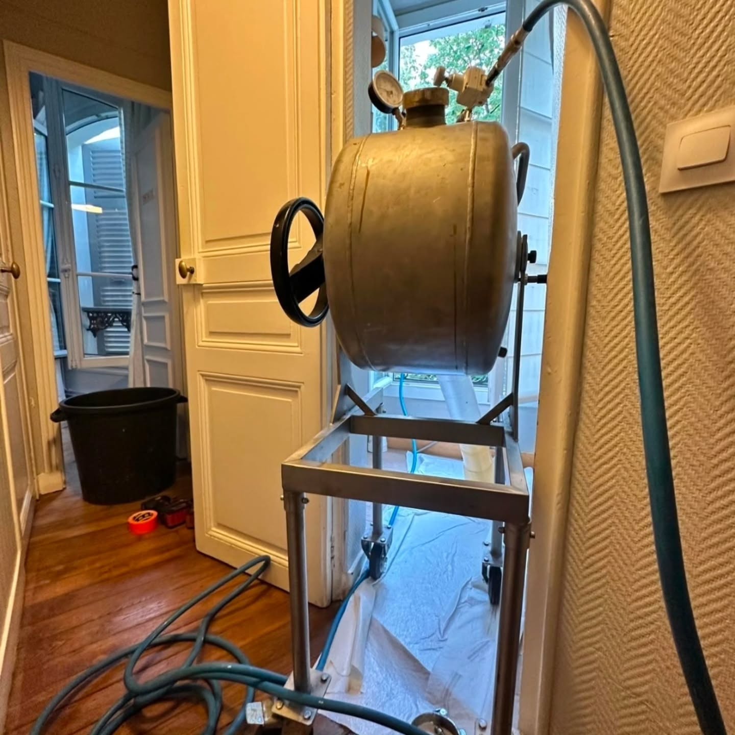 Chemisage de 5.5ml ø100 et réouverture de 2 piquages.