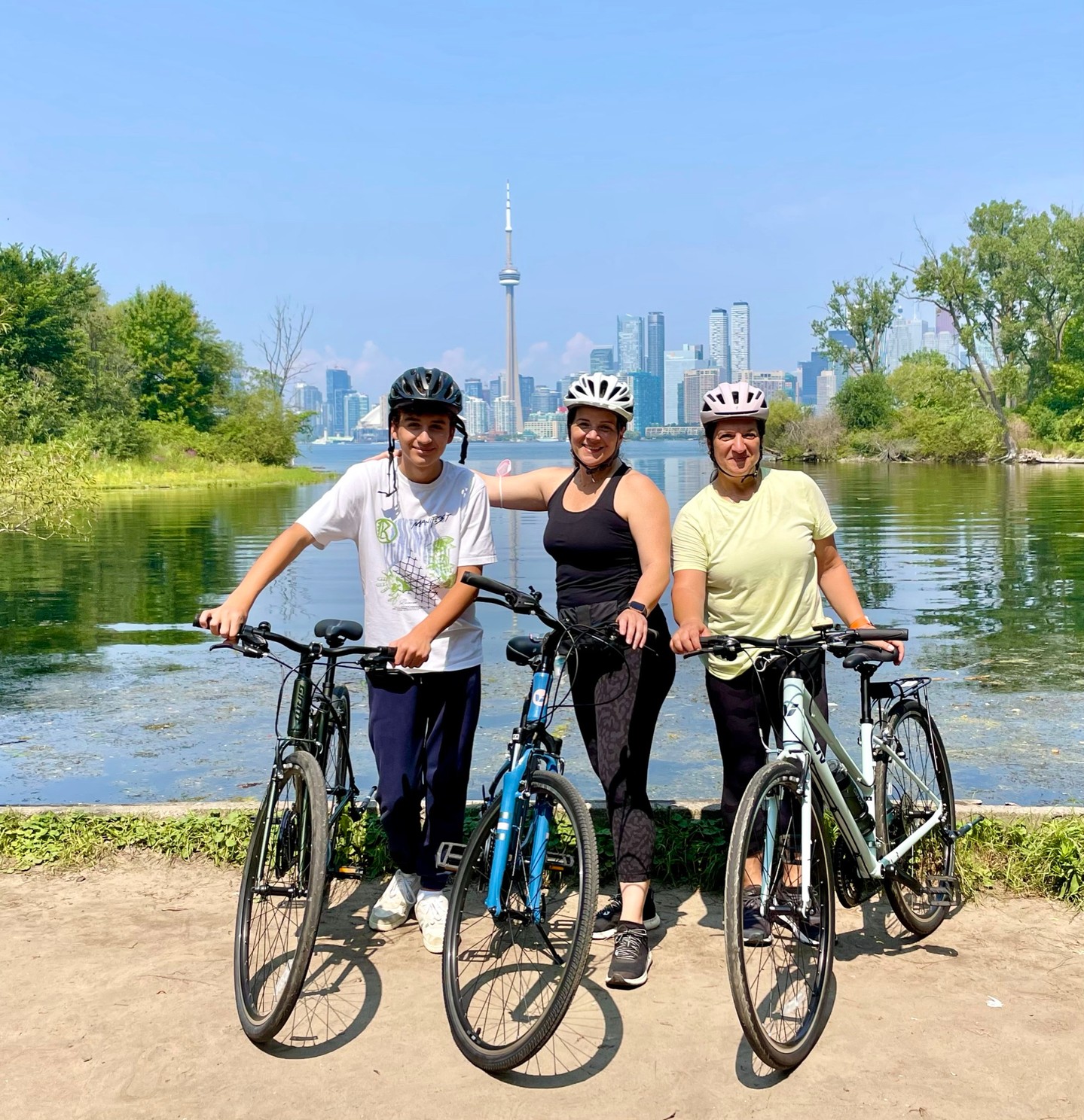 Glide through Toronto’s best views and hidden gems with a Pedal Toronto guided bike tour — fresh air, local stories, and unforgettable moments. 🚴♀️✨ Link in Bio #PedalToronto #Toronto #BikeTour #ExploreTO #CityAdventures