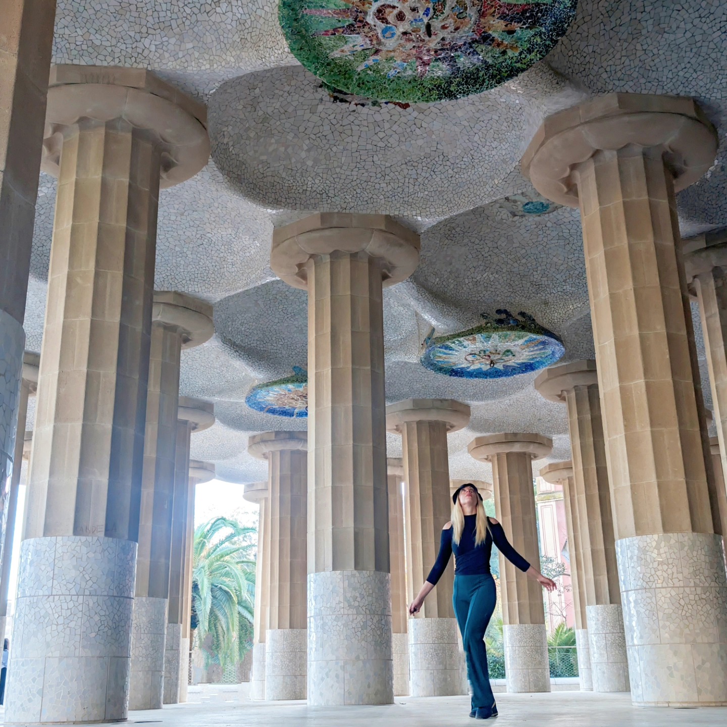 Learn to love every version of yourself - Multifaceted
#ParkGuell #barcelona