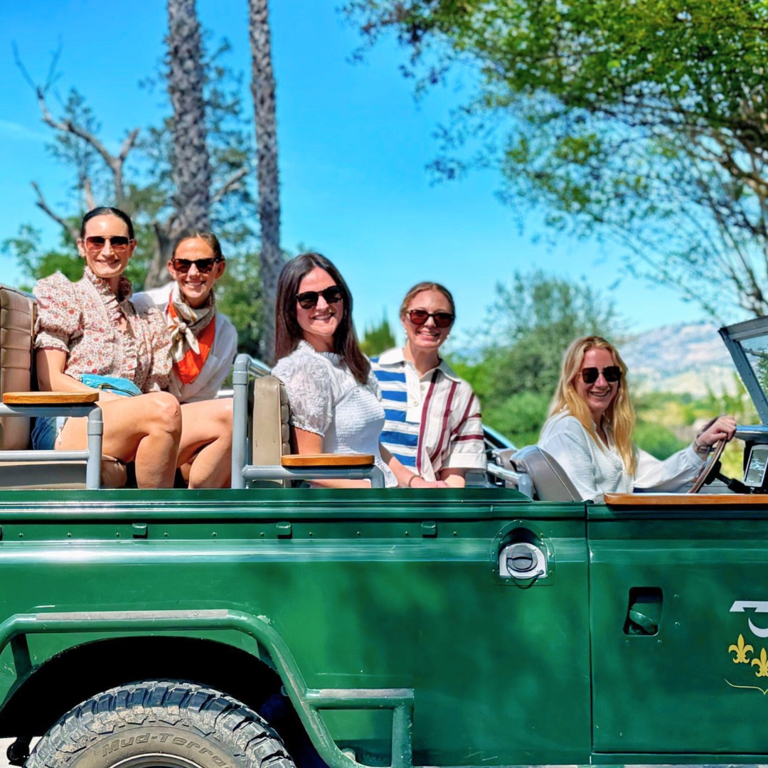 Beautiful day in Napa Valleyโwhat better way to spend it than at Cathiard Vineyard winery? Another amazing day exploring Napa with our guests ๐ทโจ
Bordeaux lovers, this oneโs for you ๐
@cathiardvineyard