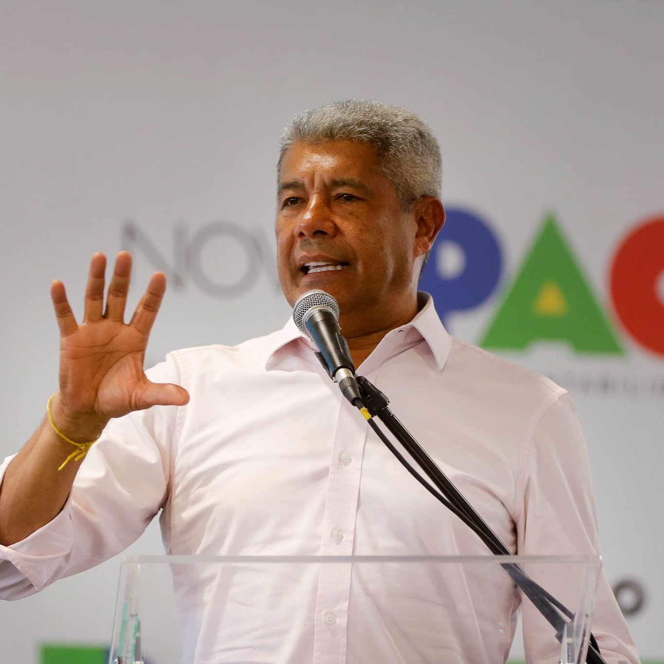 Mais uma vez, Jerônimo chega com o Governo da Bahia nos quatro cantos do estado, levando obras, investimentos e desenvolvimento para quem mais precisa. É a Bahia avançando com trabalho e compromisso com o povo!
#JerônimoRodrigues #GovernoDaBahia #Bahia