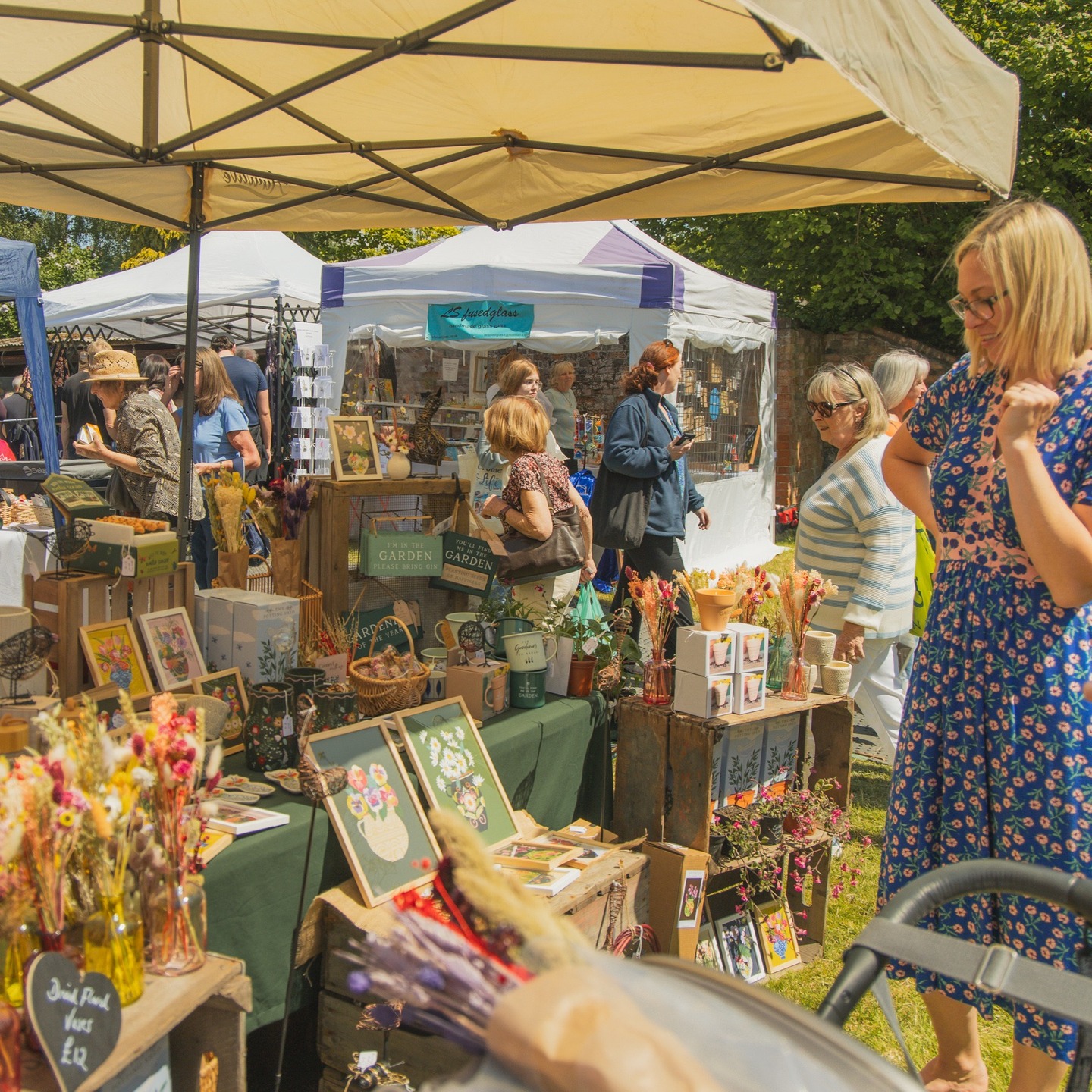 Tickets are now for sale online (link in bio)!
*
Fancy a great day out in a beautiful setting in Hertfordshire?
*
At this year’s Barkway Market there will be over 180 stalls selling unique items ranging from antiques to bric-a-brac, artisan food & drink to homewares, garden wares to plants, clothing to jewellery, curiosities and more besides.
*
Entertainment will also be provided for all the family including bouncy castles and face painting, and music from the Royston Town Band and a local choir! There will be a licensed bar, fresh coffee and delicious food from local food vendors to satisfy all appetites in our Food Court, and a choice of ice cream too!
*
We will also be publishing our ‘Market Guide’ online soon to tell you everything you need to know before the big day.
*
Tickets are £5 for adult visitors (there is no charge for children 16 and under) and a suggested donation of £2 for car parking, which goes directly to Barkway Scouts who marshall the car park. Parking is provided for in adjoining fields.
*
The annual Market is organised by a team of volunteers on behalf of Barkway Village Hall, which is a registered charity and hosts many of Barkway’s community groups. All proceeds go towards local good causes and in 2025, over £25,000 was raised for charitable benefit.
*
If you’d like to help out on the day, please contact us at info@barkwaymarket.org
*
Last chance to book a stall!
We have a few stall spaces left, so if you fancy a 3x3m plot in our Main Market, please email bookings@barkwaymarket.org now!
*
Thank you as always for supporting such a fabulous event - we can’t wait to welcome you on the day!!
*
#barkwaymarket2026 #barkwayvillagemarket #barkway #hertfordshiredaysout #whatsonnearme #villagemarket #familydayout