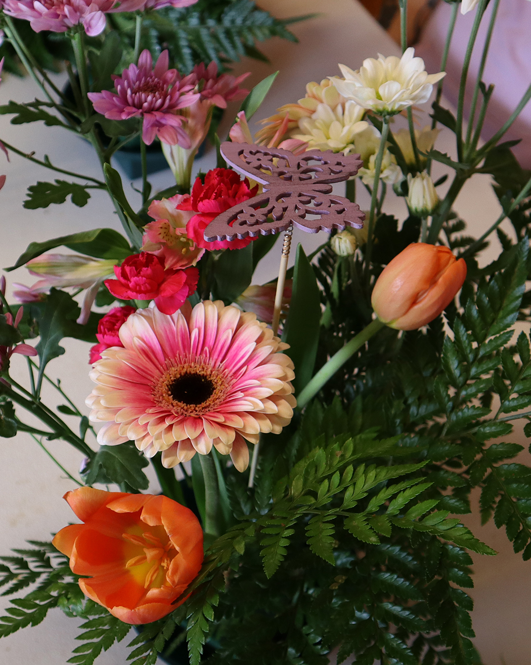 Flowers on flowers… and yes, we mean the good kind 🌸
This one’s filling up fast. Join us for a dreamy floral workshop with Marché Fresh Florals—just in time for Mother’s Day. Bring your mom, grandma, sister, or your go-to flower lover and get hands-on with the art of bouquet making.
🌸🌸
📅 Saturday, May 9
⏰ 8am, 10am, 12pm, 2pm
📍 2nd Floor Market Building
🎟️ Link in bio
Spots are very limited and disappearing quickly—don’t wait and end up bouquet-less 💐