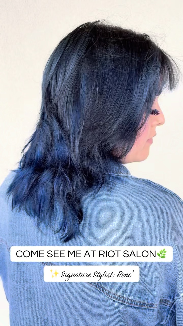 Check out this STUNNING work by our very own Rene! She is an amazing stylist who really listens and is very thorough with her clients. She absolutely LOVES hair extensions and colorful hair but definitely gets down with her blondes! She is currently accepting new clients and would absolutely love to make your hair dreams come true! Book online at www.riotsalon.com or give us a call at 281-942-9485