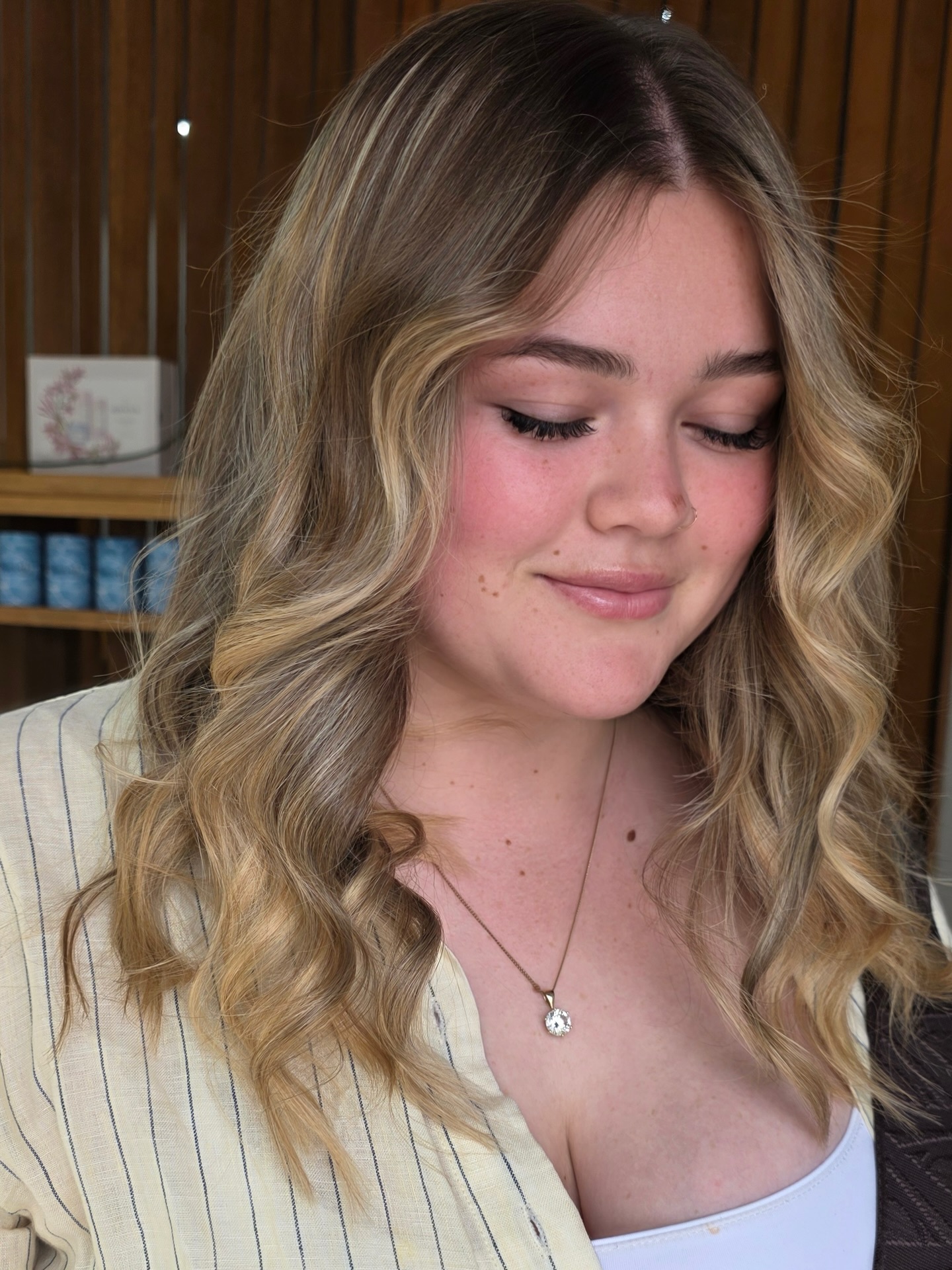 Soft, lived-in dimension with a seamless blend so your grow out stays effortless and natural ✨